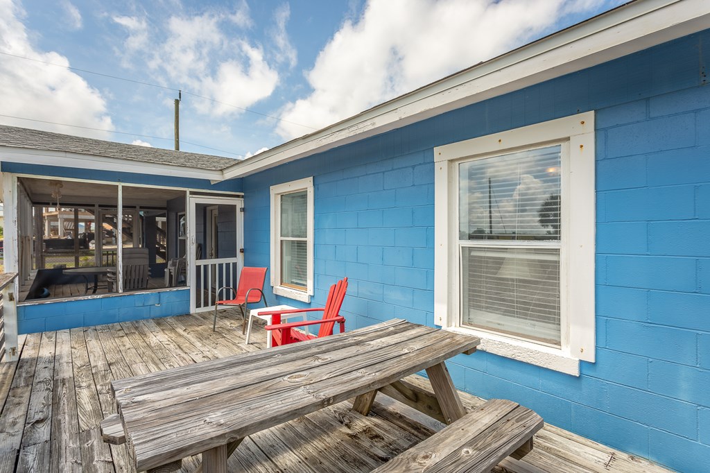 Saint George Island, Florida, 32328, United States, 3 Bedrooms Bedrooms, ,2 BathroomsBathrooms,Residential,For Sale,1981798