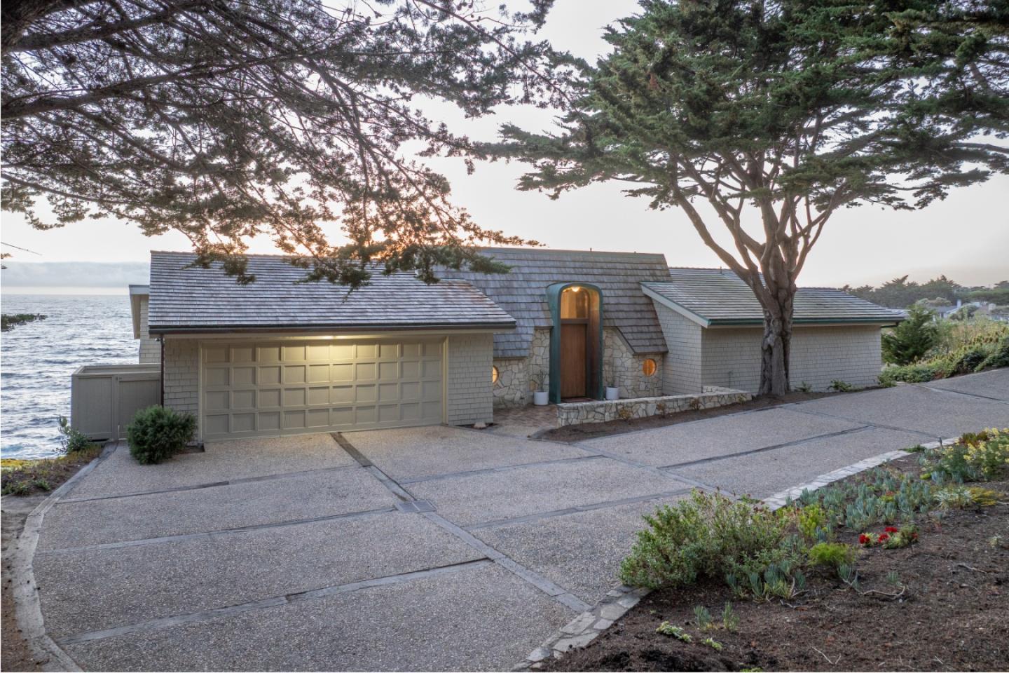 Carmel, California, 93923, United States, 3 Bedrooms Bedrooms, ,3 BathroomsBathrooms,Residential,For Sale,1807403