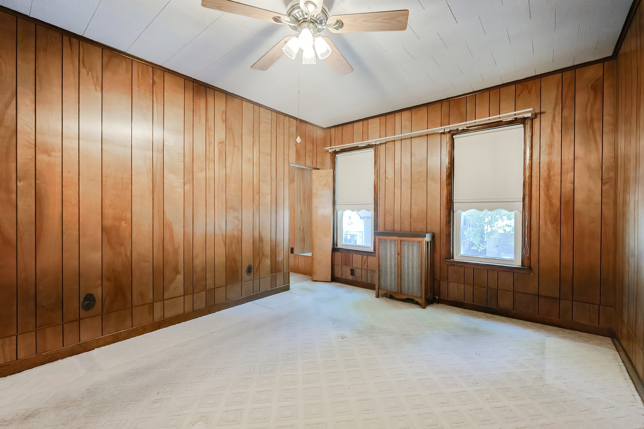 East Boston, Massachusetts, 02128, United States, 3 Bedrooms Bedrooms, ,3 BathroomsBathrooms,Residential,For Sale,1910714