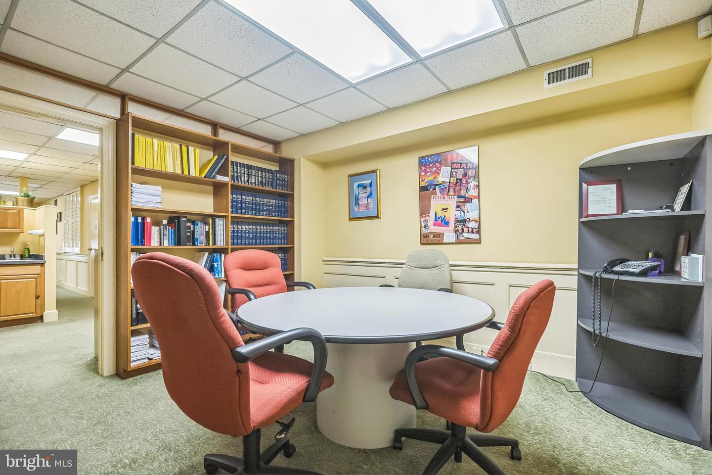 Philadelphia, Pennsylvania, 19103, United States, ,Residential,For Sale,1903580