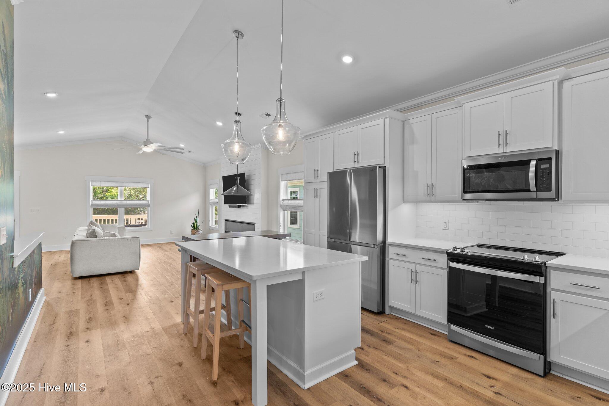 Carolina Beach, North Carolina, 28428, United States, 3 Bedrooms Bedrooms, ,2 BathroomsBathrooms,Residential,For Sale,1931980