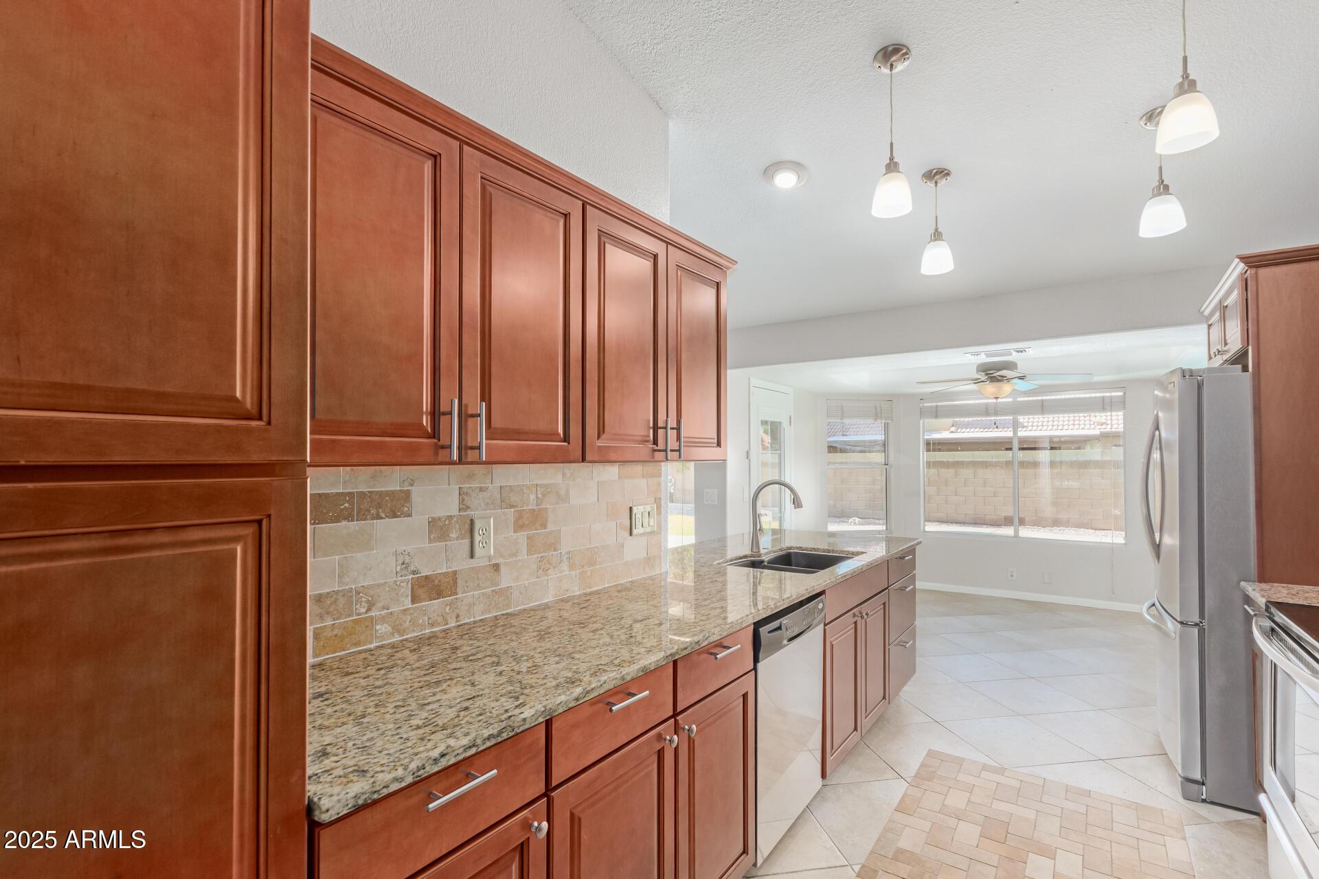 Peoria, Arizona, 85381, United States, 4 Bedrooms Bedrooms, ,3 BathroomsBathrooms,Residential,For Sale,1927845