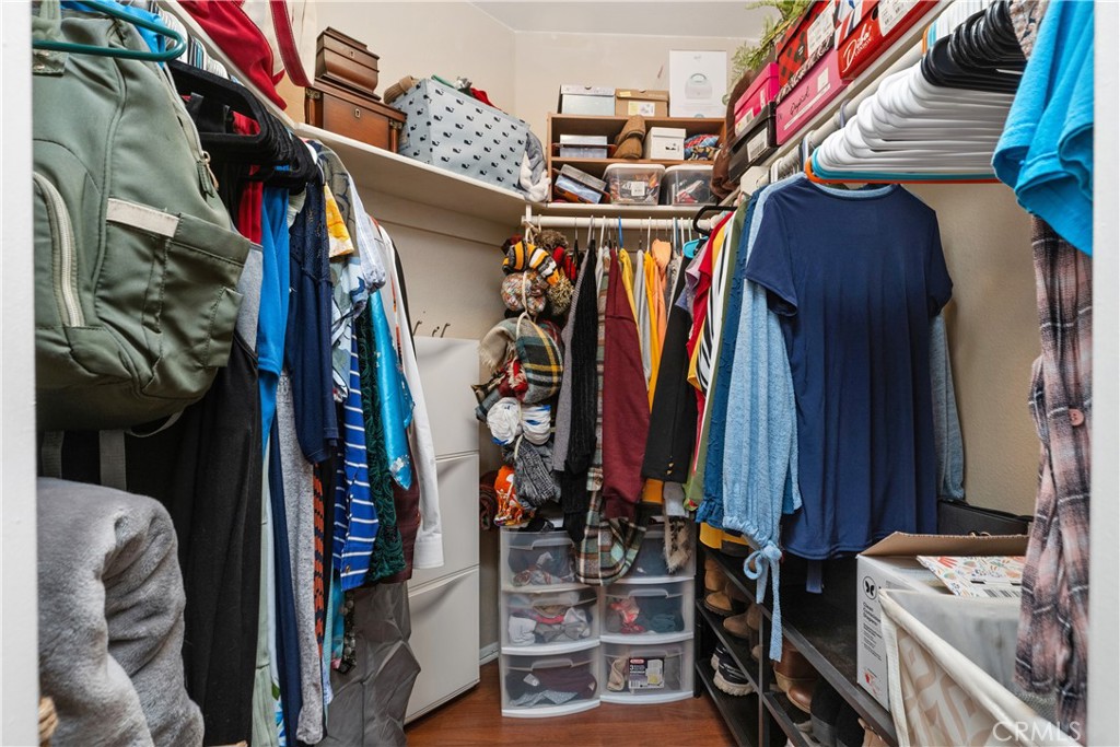 Long Beach, California, 90802, United States, 2 Bedrooms Bedrooms, ,2 BathroomsBathrooms,Residential,For Sale,1991408