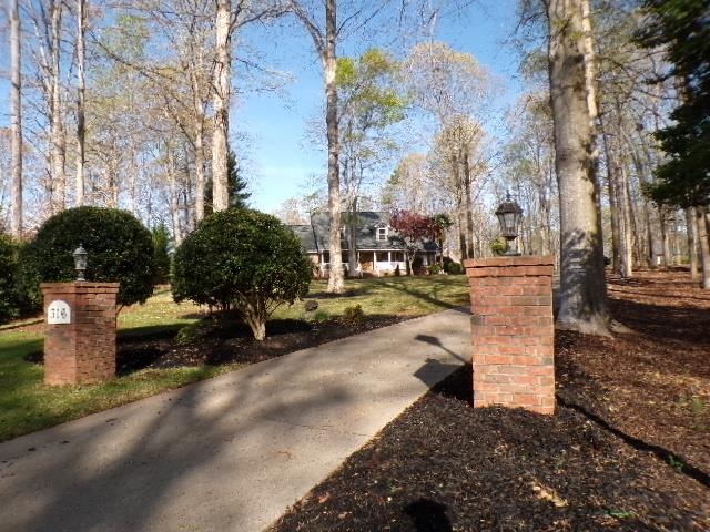 Boiling Springs, South Carolina, 29316, United States, 5 Bedrooms Bedrooms, ,4 BathroomsBathrooms,Residential,For Sale,1943235