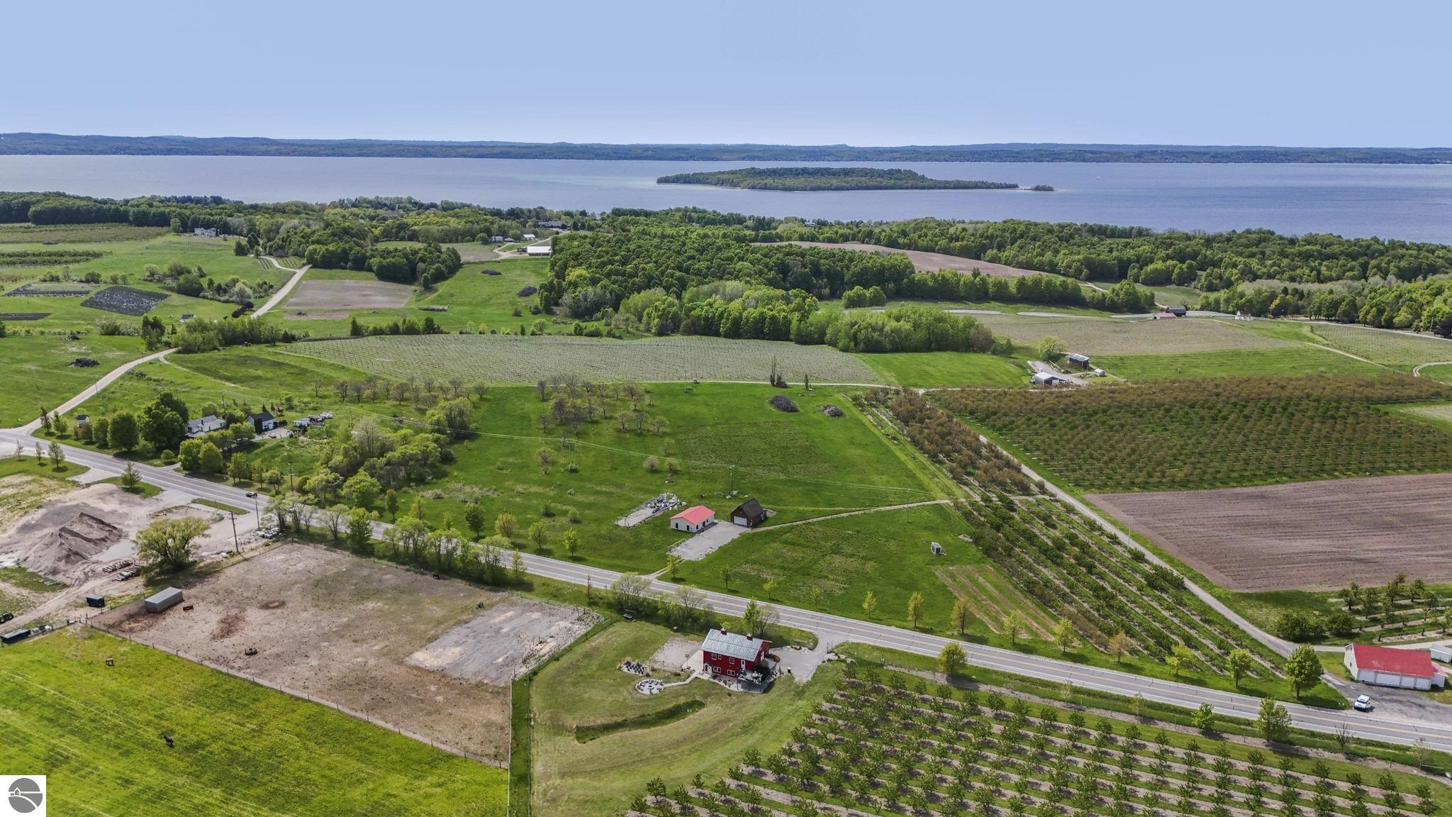 Traverse City, Michigan, 49686, United States, 3 Bedrooms Bedrooms, ,1 BathroomBathrooms,Residential,For Sale,1847565
