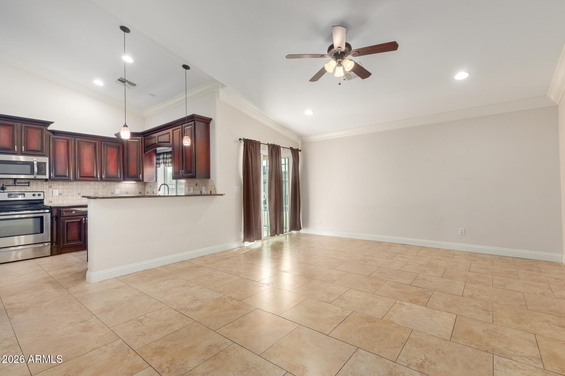 Glendale, Arizona, 85306, United States, 4 Bedrooms Bedrooms, ,4 BathroomsBathrooms,Residential,For Sale,2008151