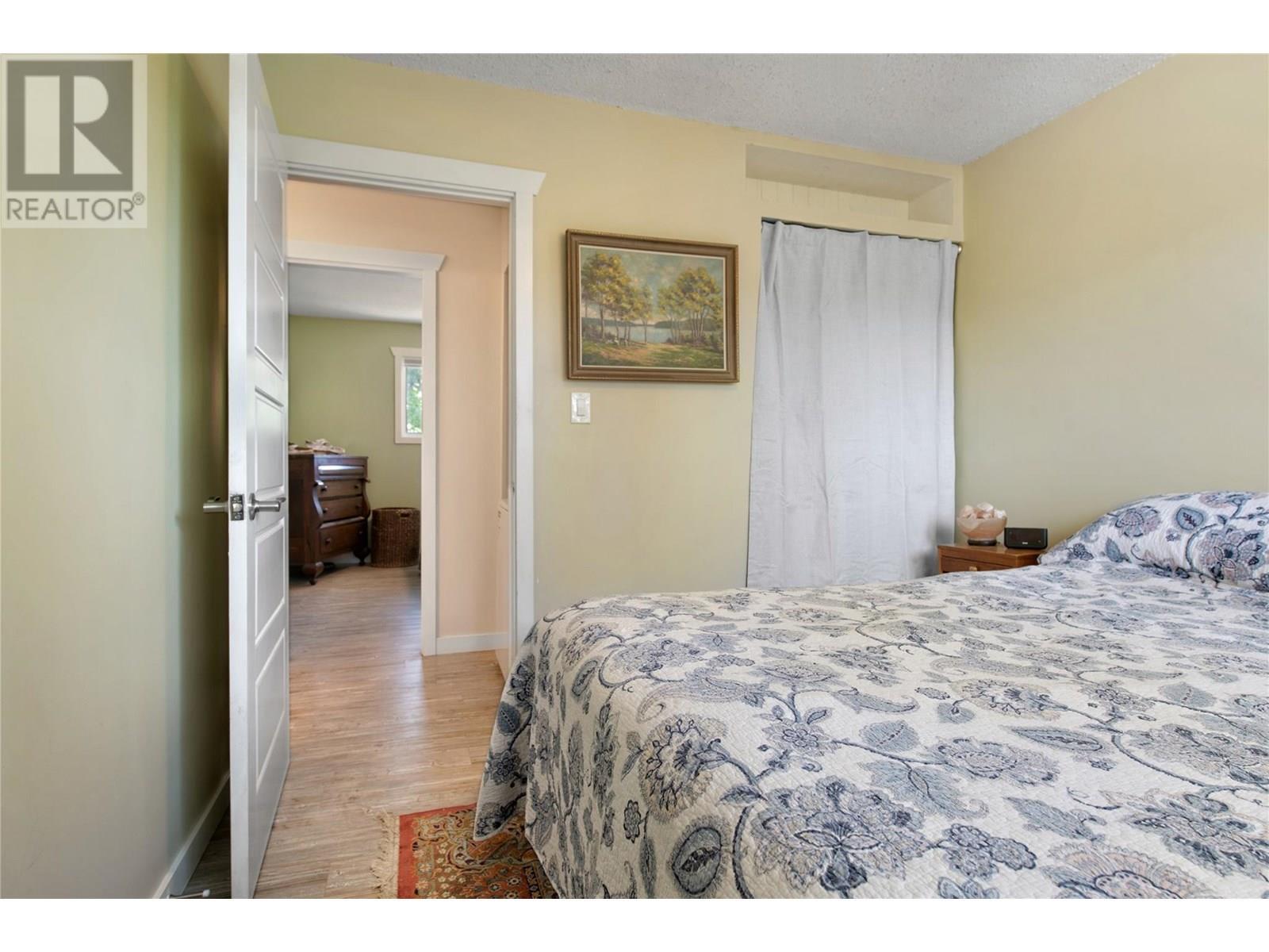 LAKE COUNTRY, British Columbia, V4V 1W2, CA, 4 Bedrooms Bedrooms, ,2 BathroomsBathrooms,Residential,For Sale,1896793