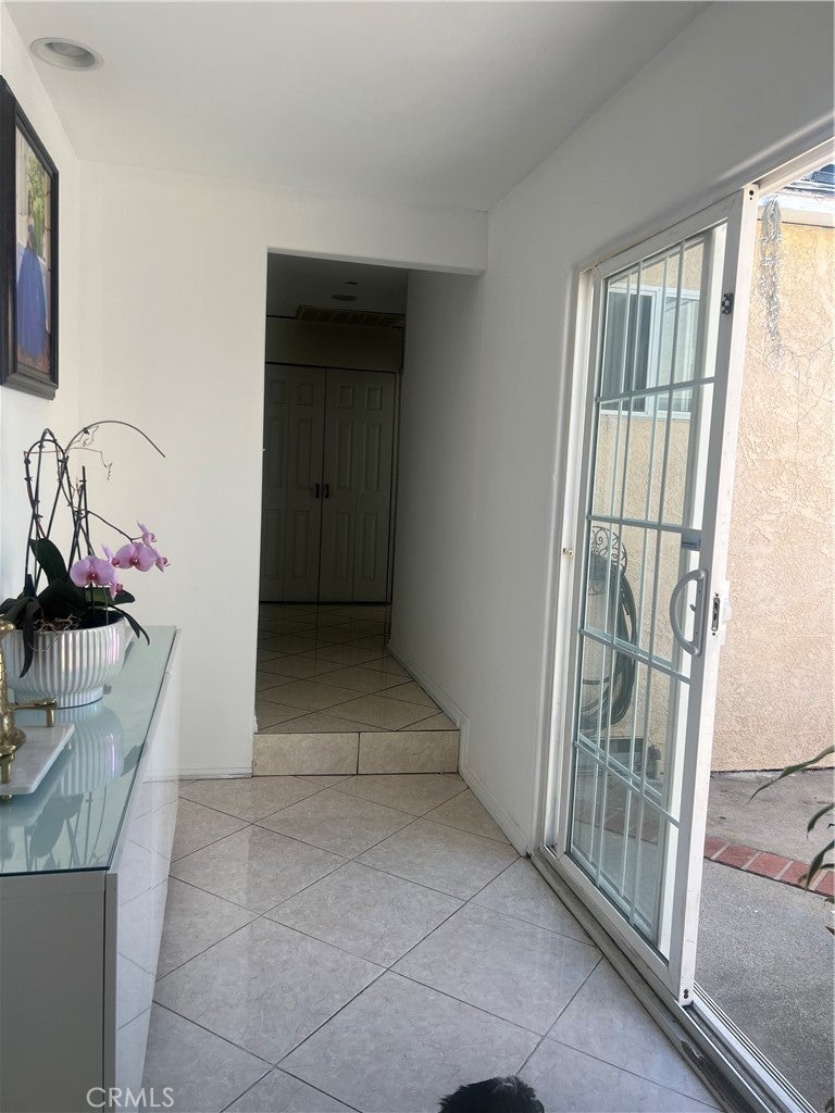 Tujunga, California, 91042, United States, 3 Bedrooms Bedrooms, ,3 BathroomsBathrooms,Residential,For Sale,2048284
