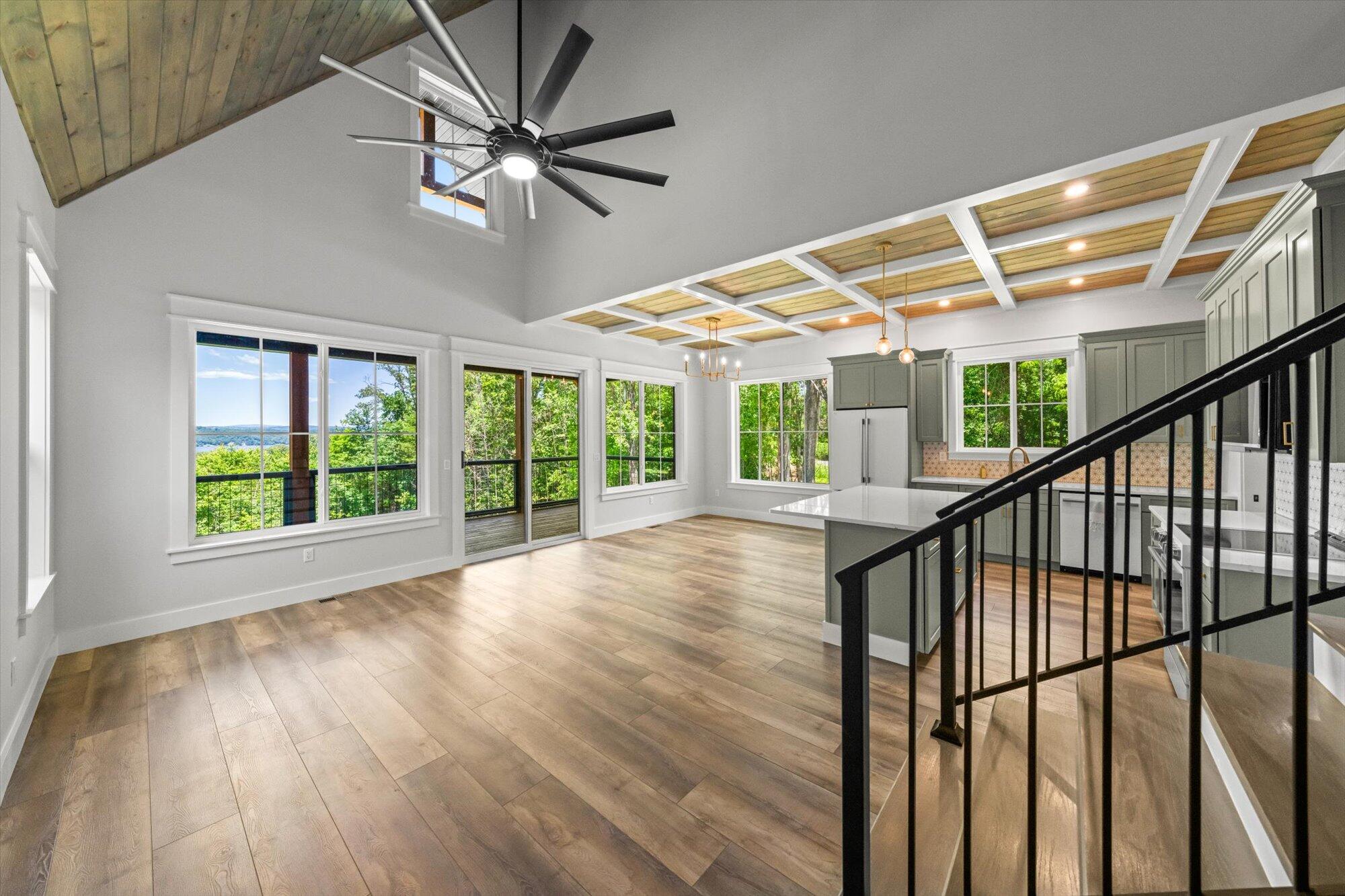 Ten Mile, Tennessee, 37880, United States, 3 Bedrooms Bedrooms, ,3 BathroomsBathrooms,Residential,For Sale,1878796