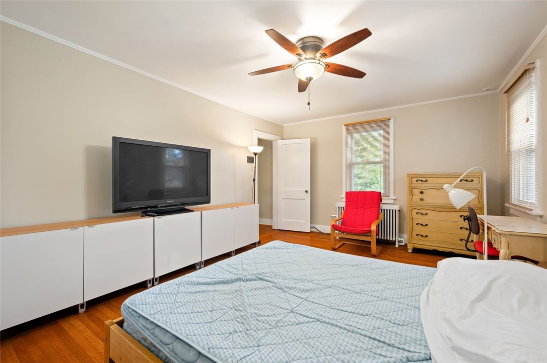 Squirrel Hill, Pennsylvania, 15217, United States, 3 Bedrooms Bedrooms, ,3 BathroomsBathrooms,Residential,For Sale,1912149