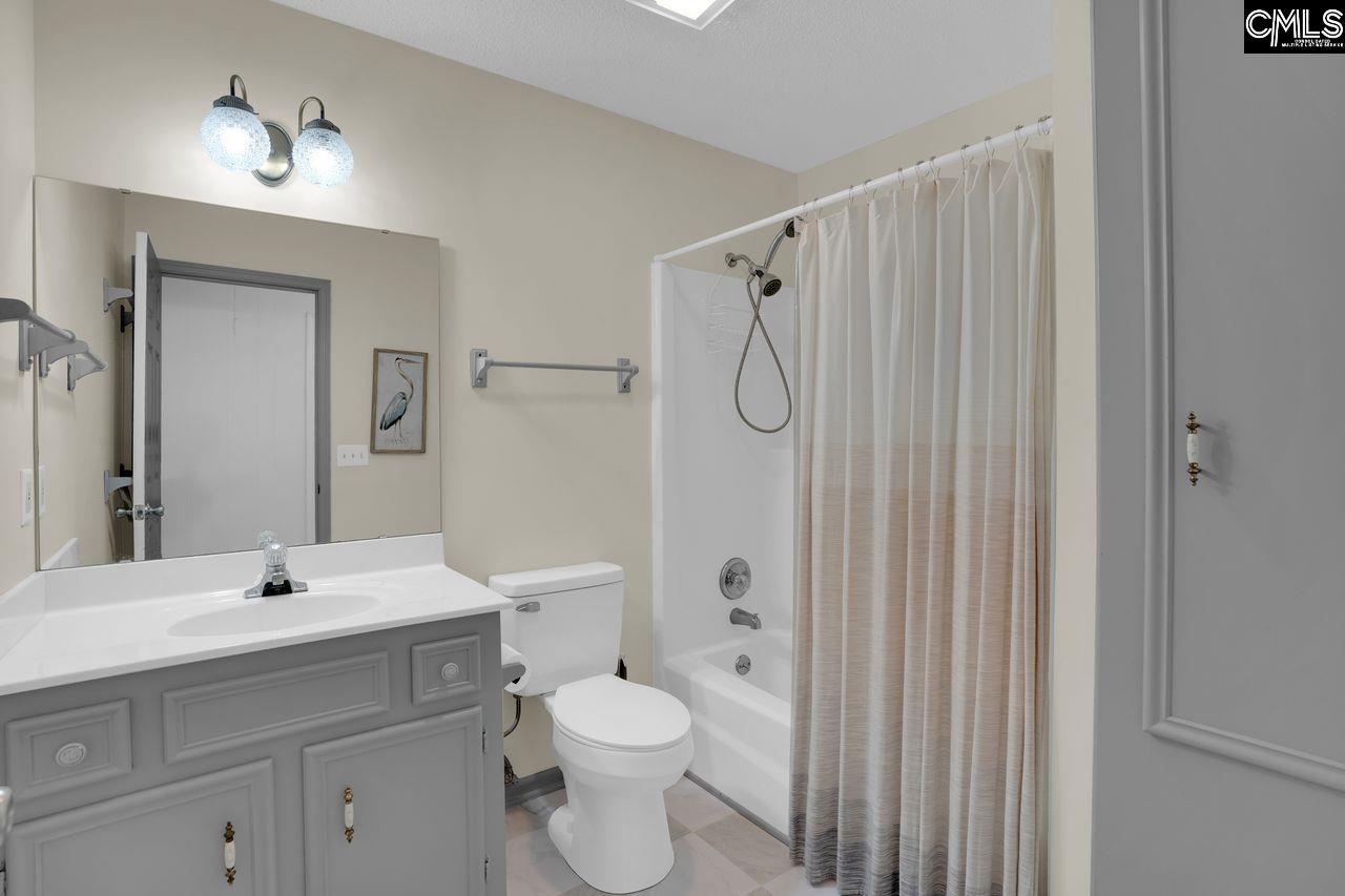 Prosperity, South Carolina, 29127, United States, 3 Bedrooms Bedrooms, ,2 BathroomsBathrooms,Residential,For Sale,1951089