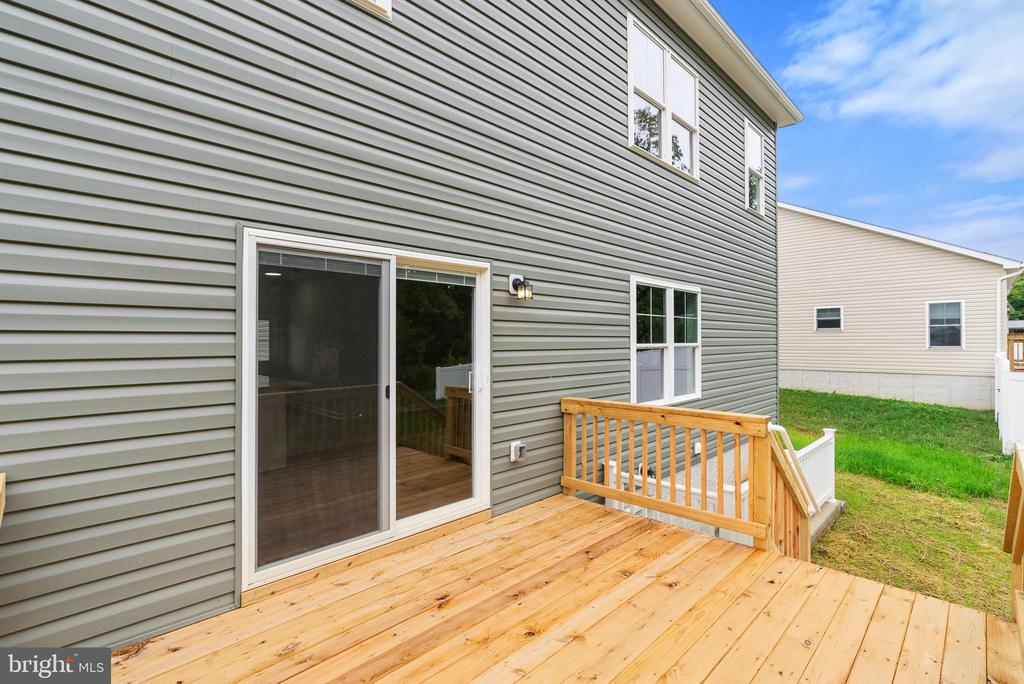 Boyce, Virginia, 22620, United States, 3 Bedrooms Bedrooms, ,3 BathroomsBathrooms,Residential,For Sale,1980169