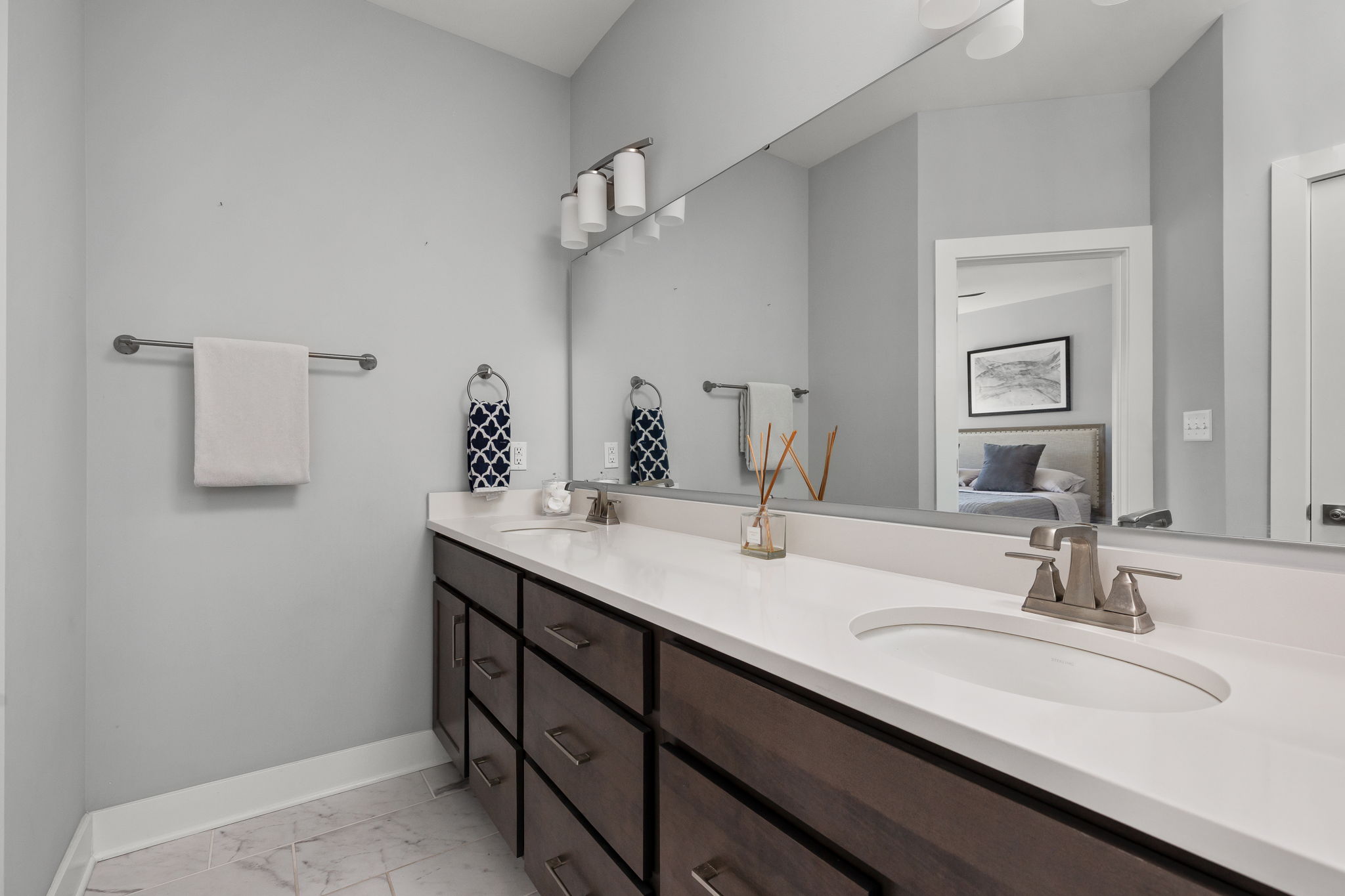  Classic Zionsville 4 Bedroom  Home Filled with Natural Light - 物件實景