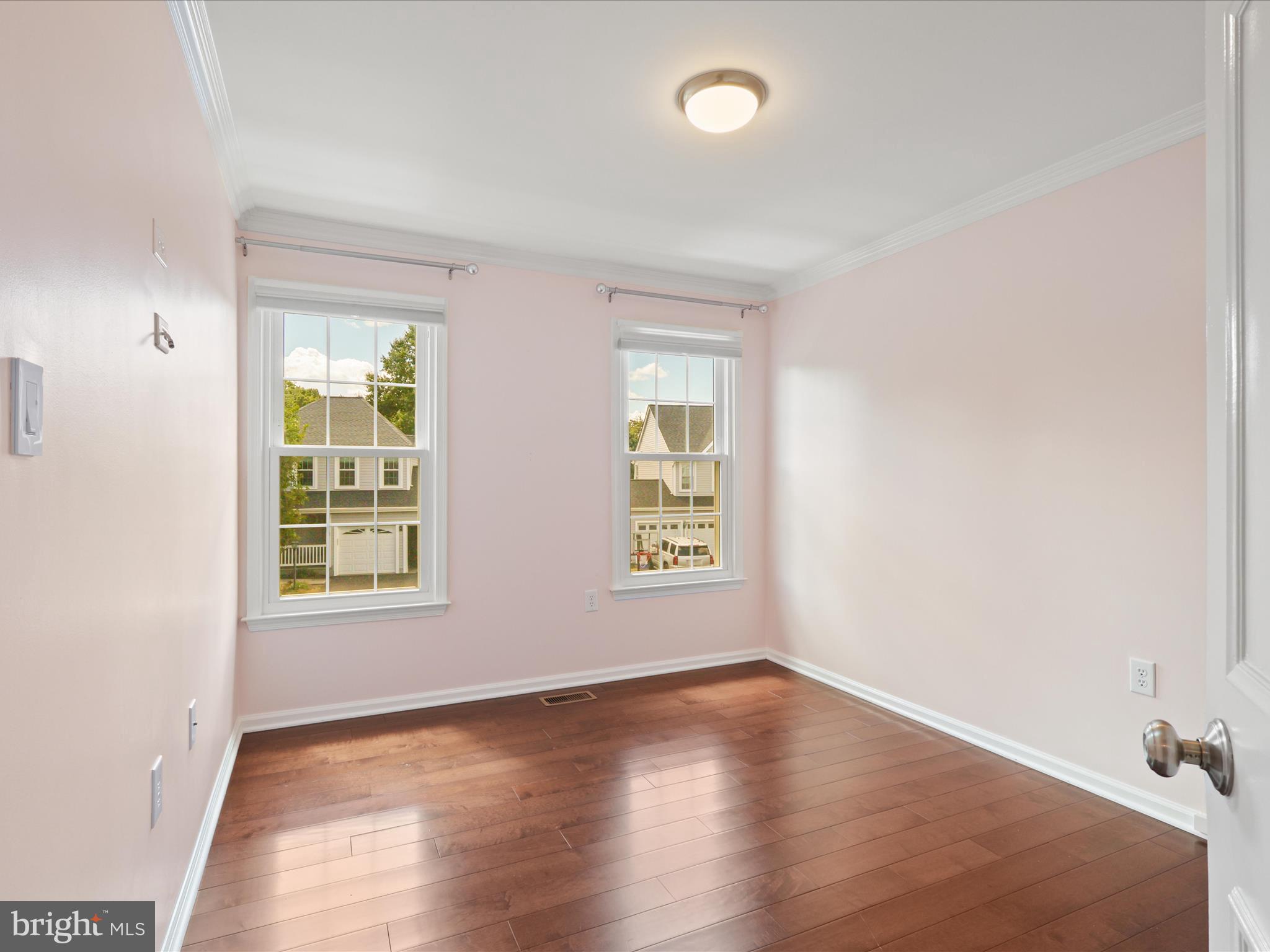 Herndon, Virginia, 20171, United States, 3 Bedrooms Bedrooms, ,3 BathroomsBathrooms,Residential,For Sale,1938418