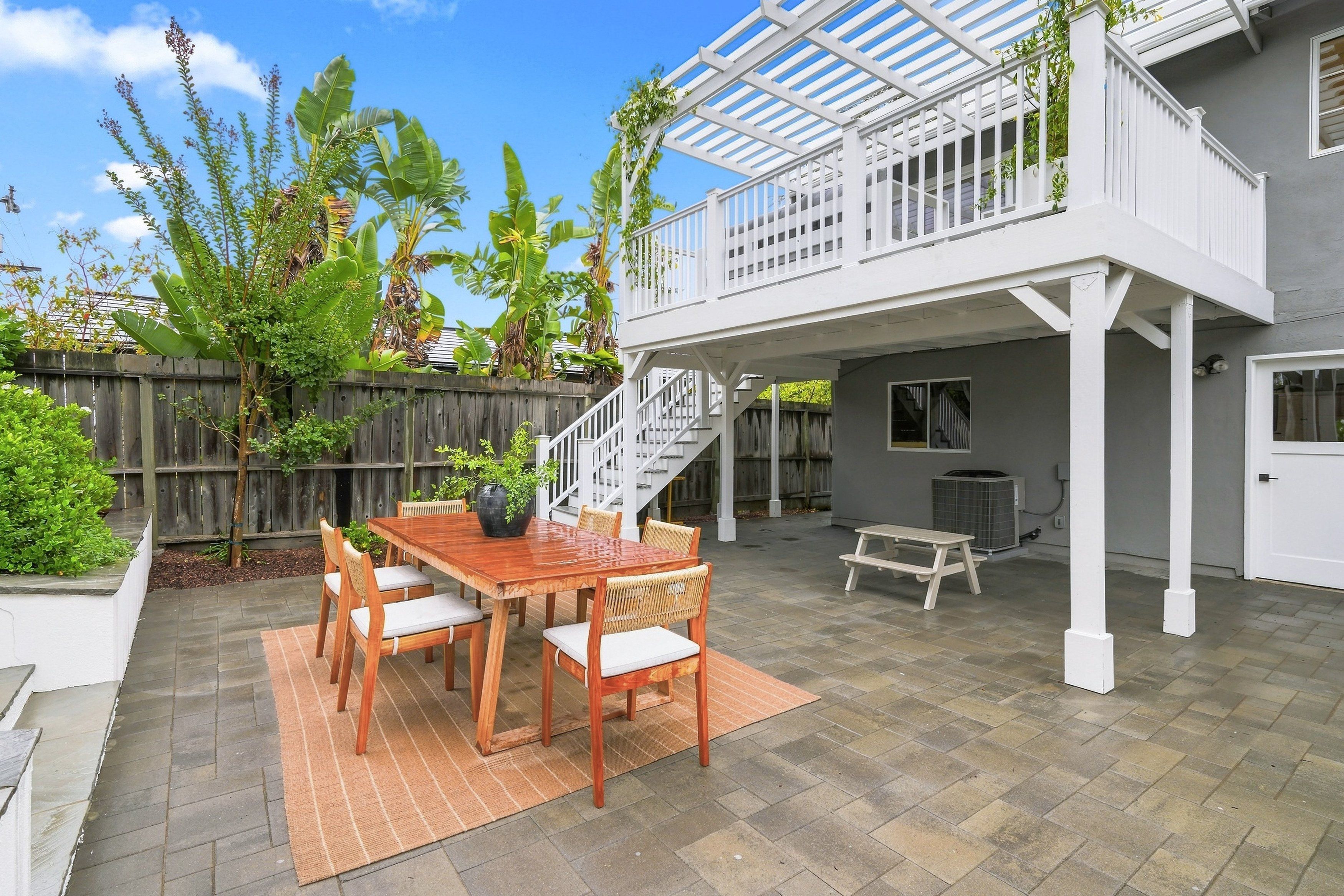  Remodeled in Farm Hill Estates - 物件實景