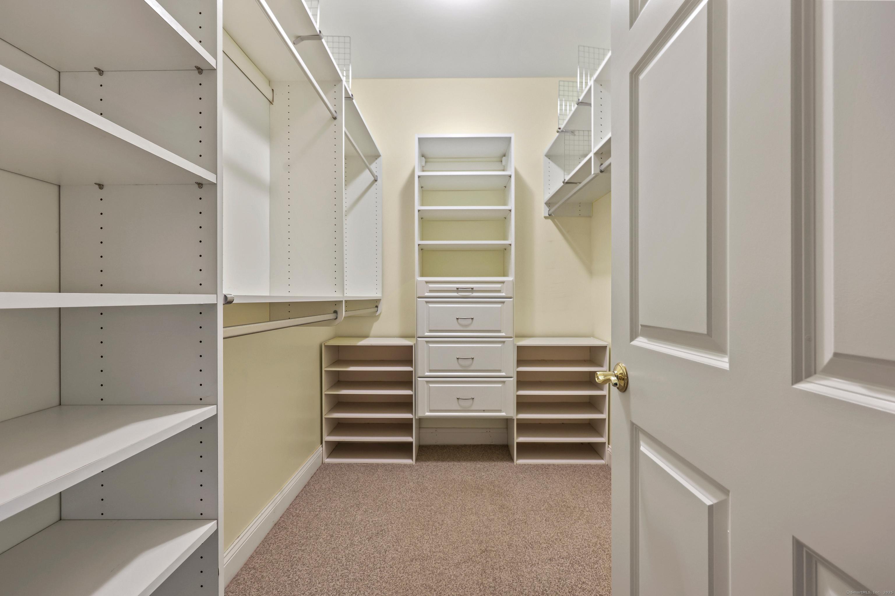 Colchester, Connecticut, 06415, United States, 2 Bedrooms Bedrooms, ,3 BathroomsBathrooms,Residential,For Sale,1943556