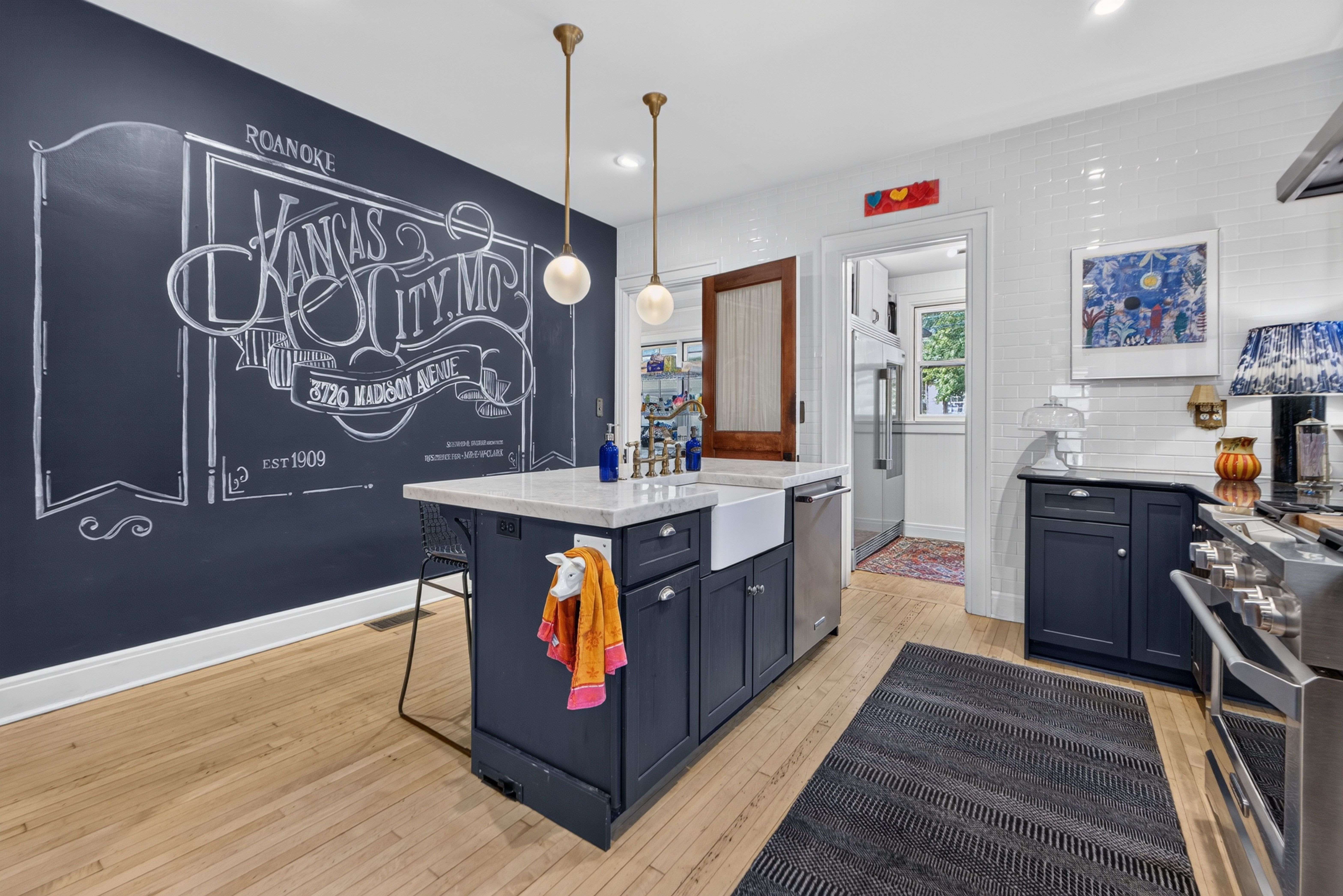  3726 Madison Avenue, Kansas City, MO 64111 - 物件實景