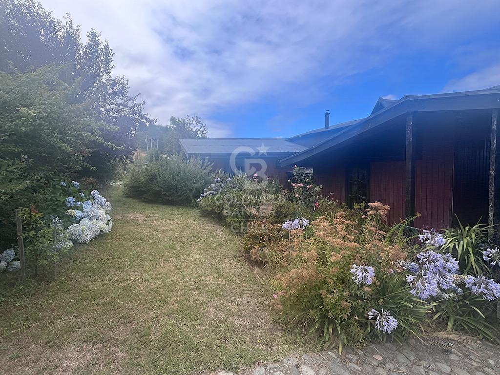 Futrono, Chile, 5 Bedrooms Bedrooms, ,4 BathroomsBathrooms,Residential,For Sale,1920006