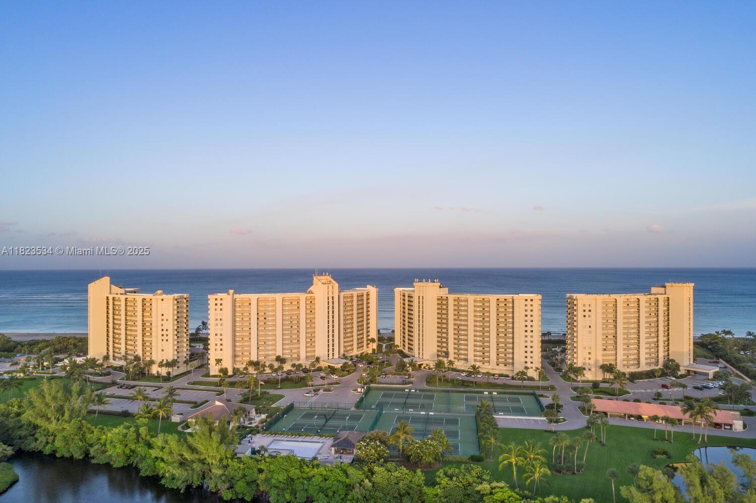 Jupiter, Florida, 33477, United States, 2 Bedrooms Bedrooms, ,2 BathroomsBathrooms,Residential,For Sale,1866717