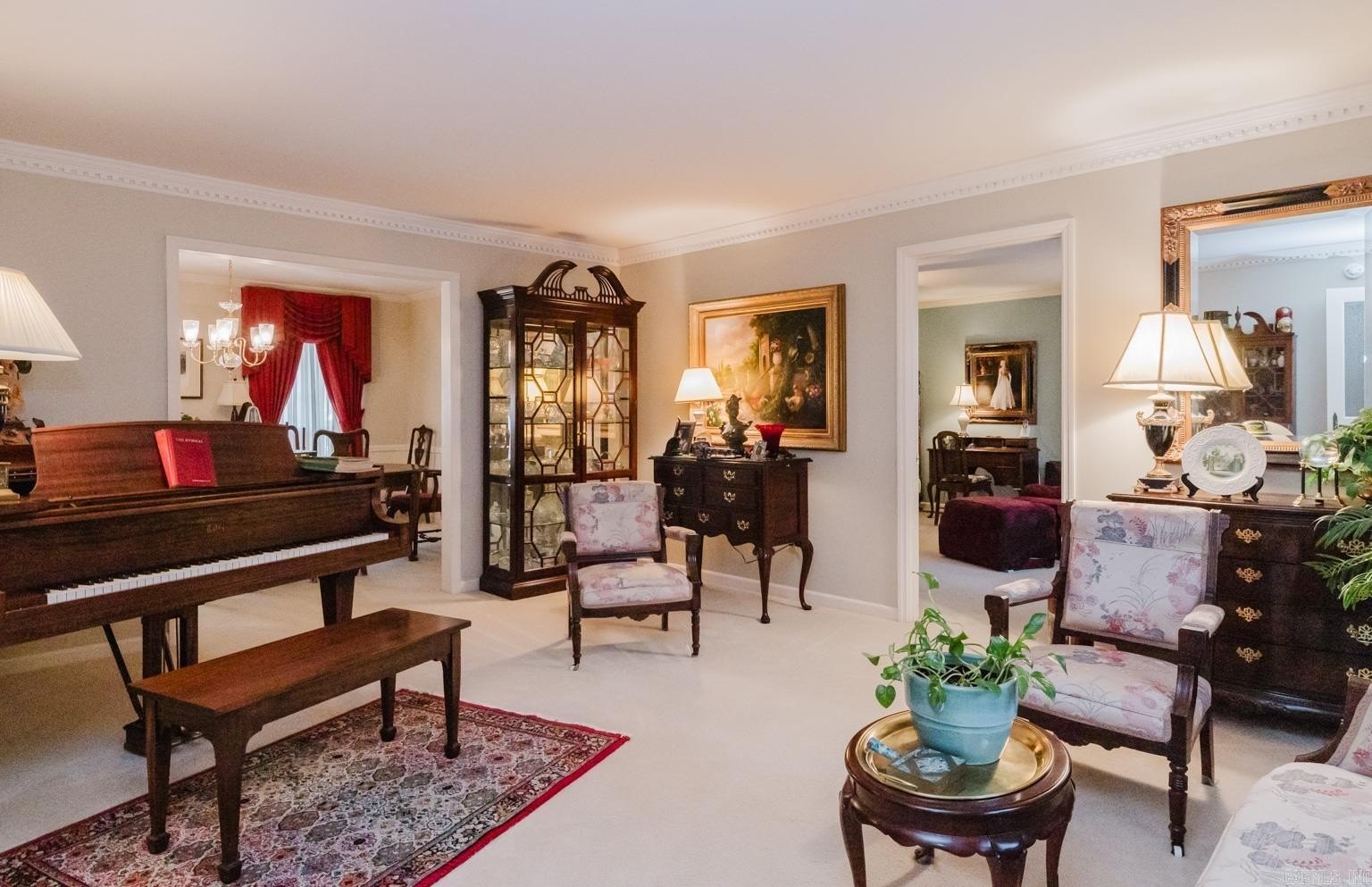 Little Rock, Arkansas, 72212, United States, 5 Bedrooms Bedrooms, ,5 BathroomsBathrooms,Residential,For Sale,1975952