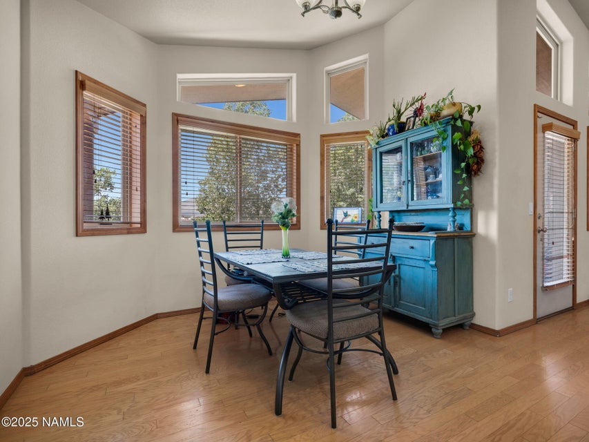 Flagstaff, Arizona, 86004, United States, 3 Bedrooms Bedrooms, ,2 BathroomsBathrooms,Residential,For Sale,1981863