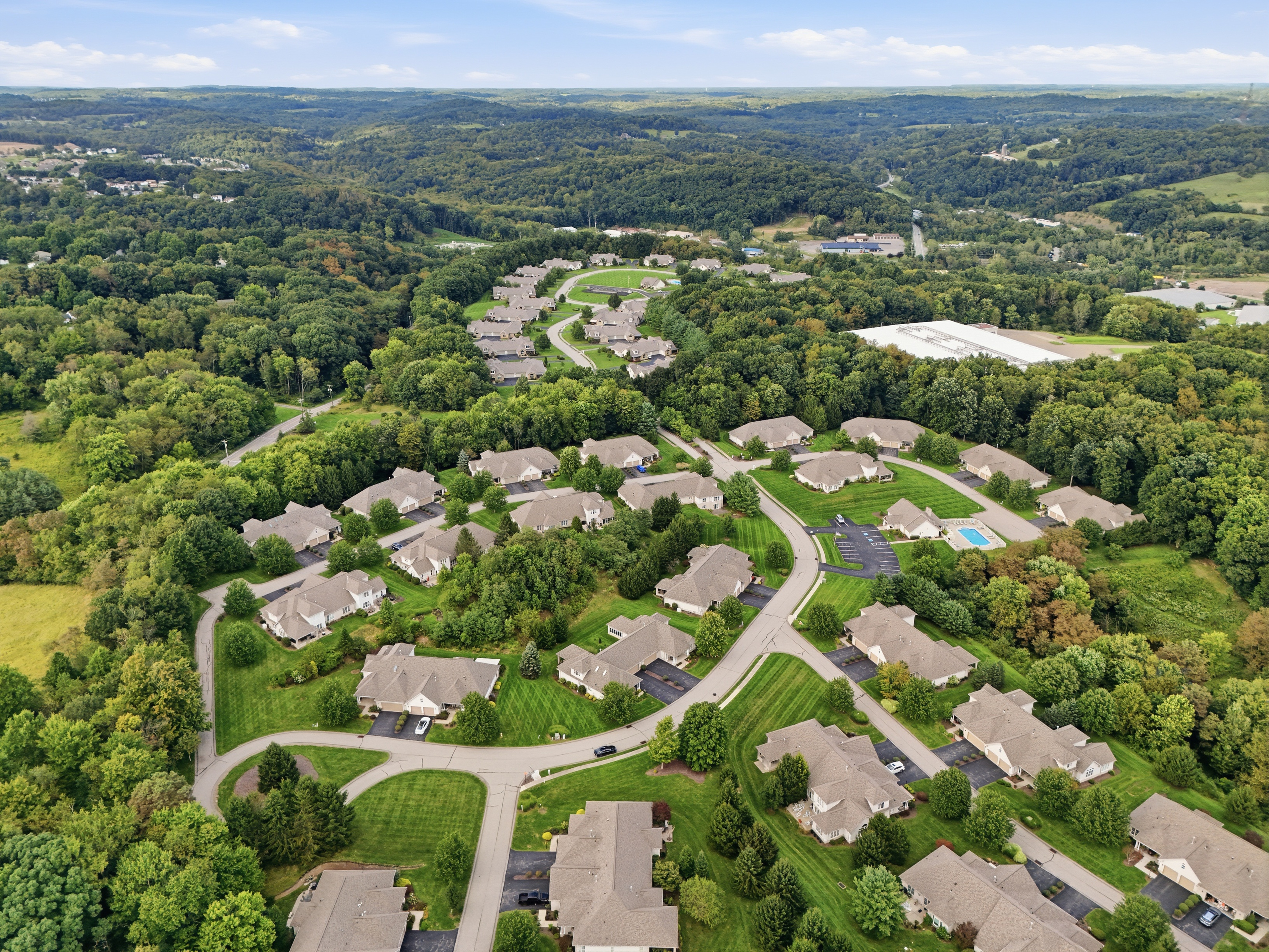  126 Woodlands Tr, Gibsonia, PA 15044 - 物件實景