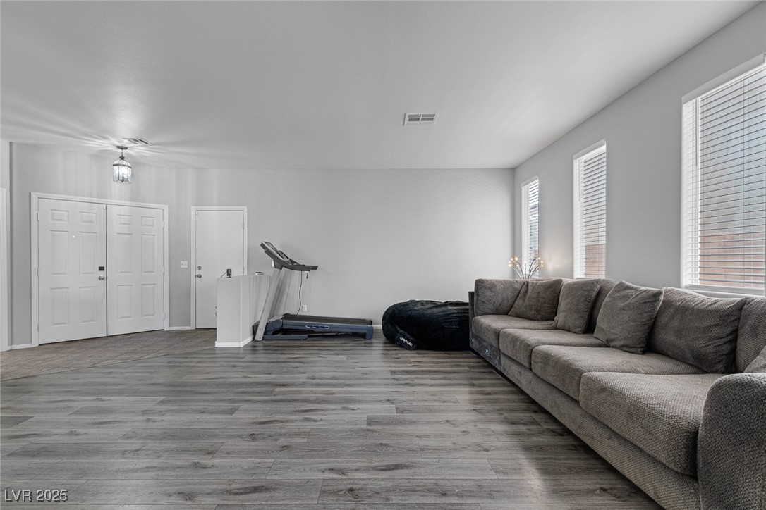 Las Vegas, Nevada, 89141, United States, 4 Bedrooms Bedrooms, ,3 BathroomsBathrooms,Residential,For Sale,1817862