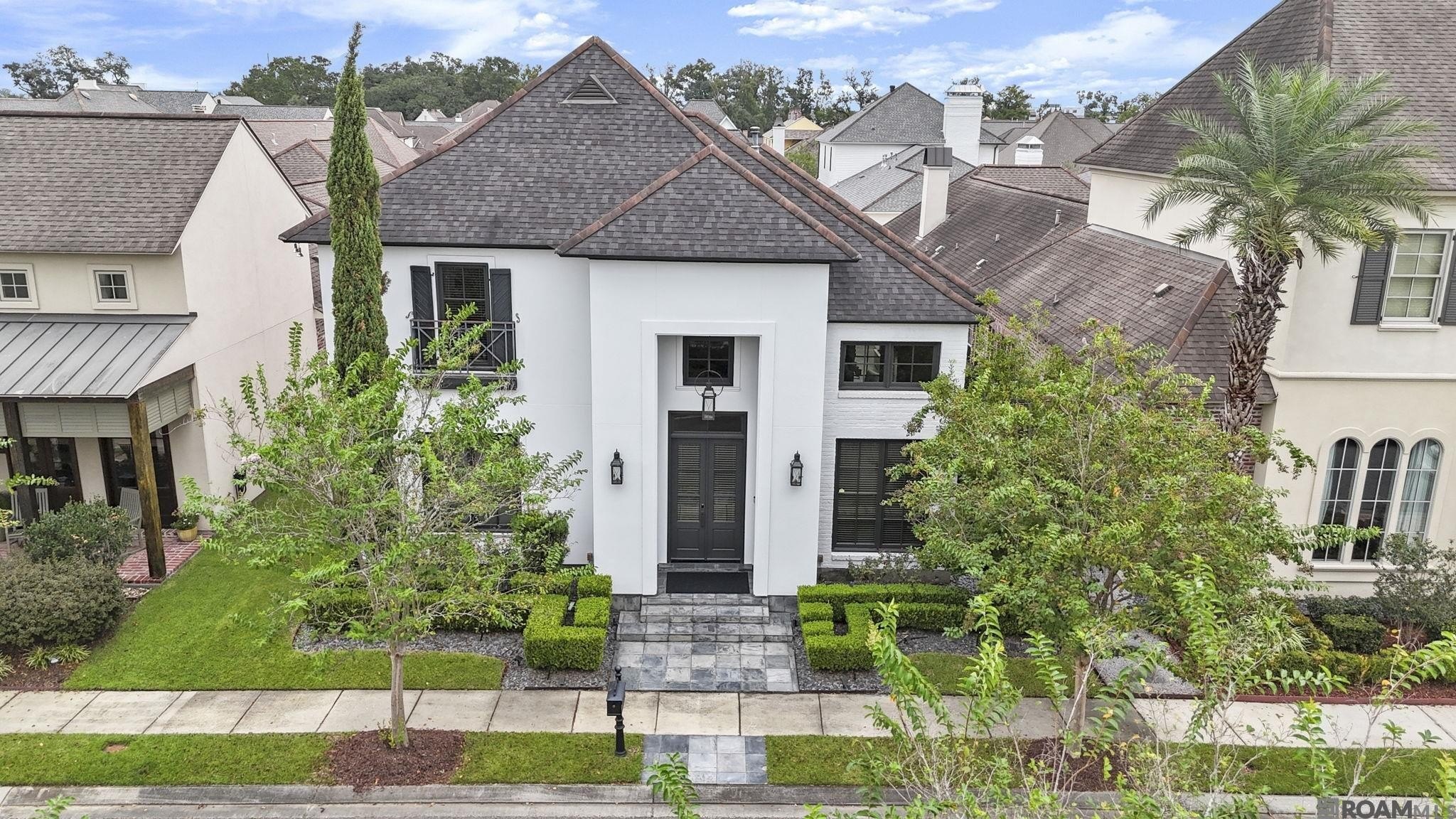 Baton Rouge, Louisiana, 70810, United States, 4 Bedrooms Bedrooms, ,4 BathroomsBathrooms,Residential,For Sale,2005537