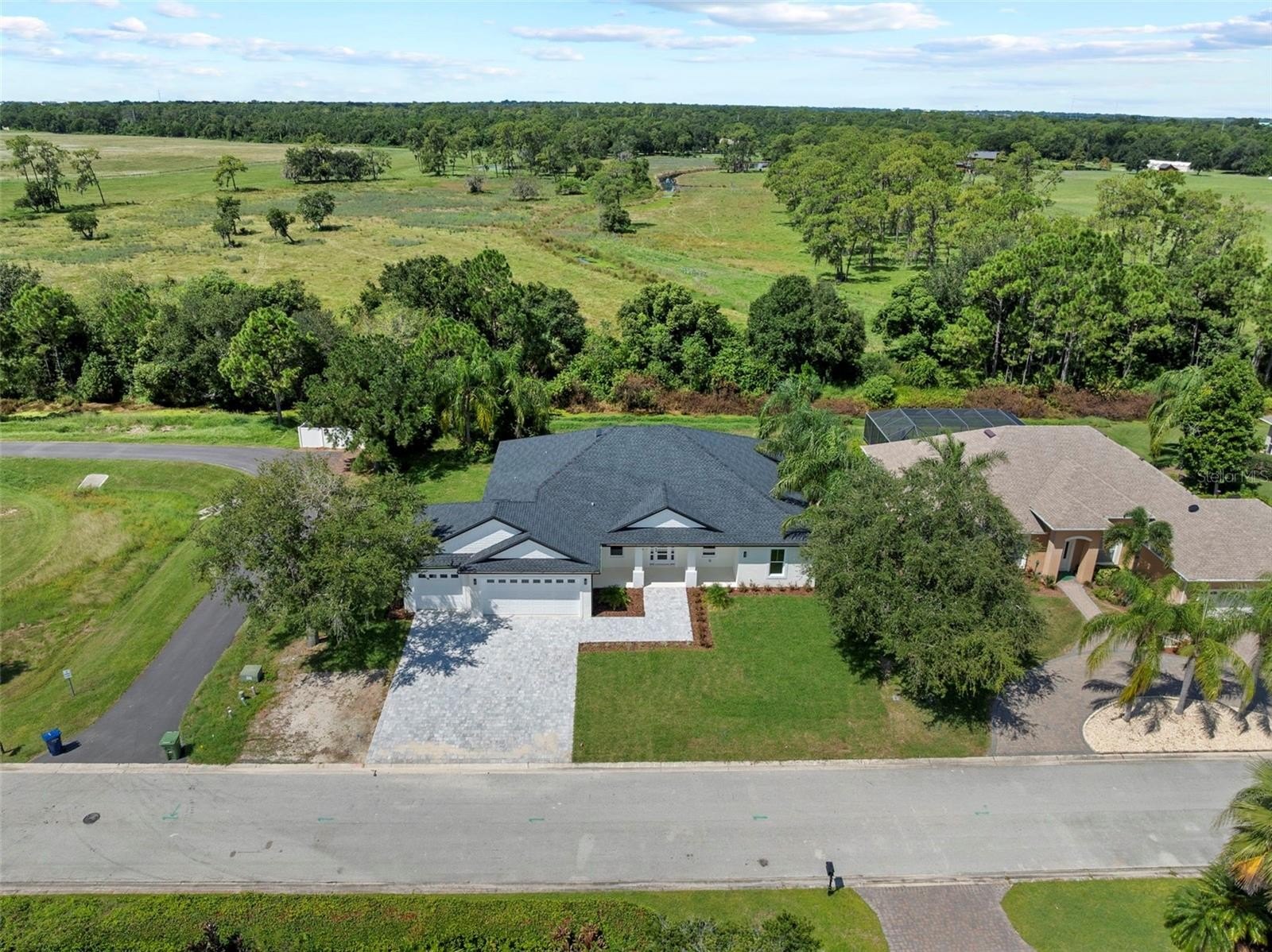 WINTER HAVEN, Florida, 33884, United States, 3 Bedrooms Bedrooms, ,3 BathroomsBathrooms,Residential,For Sale,1976731