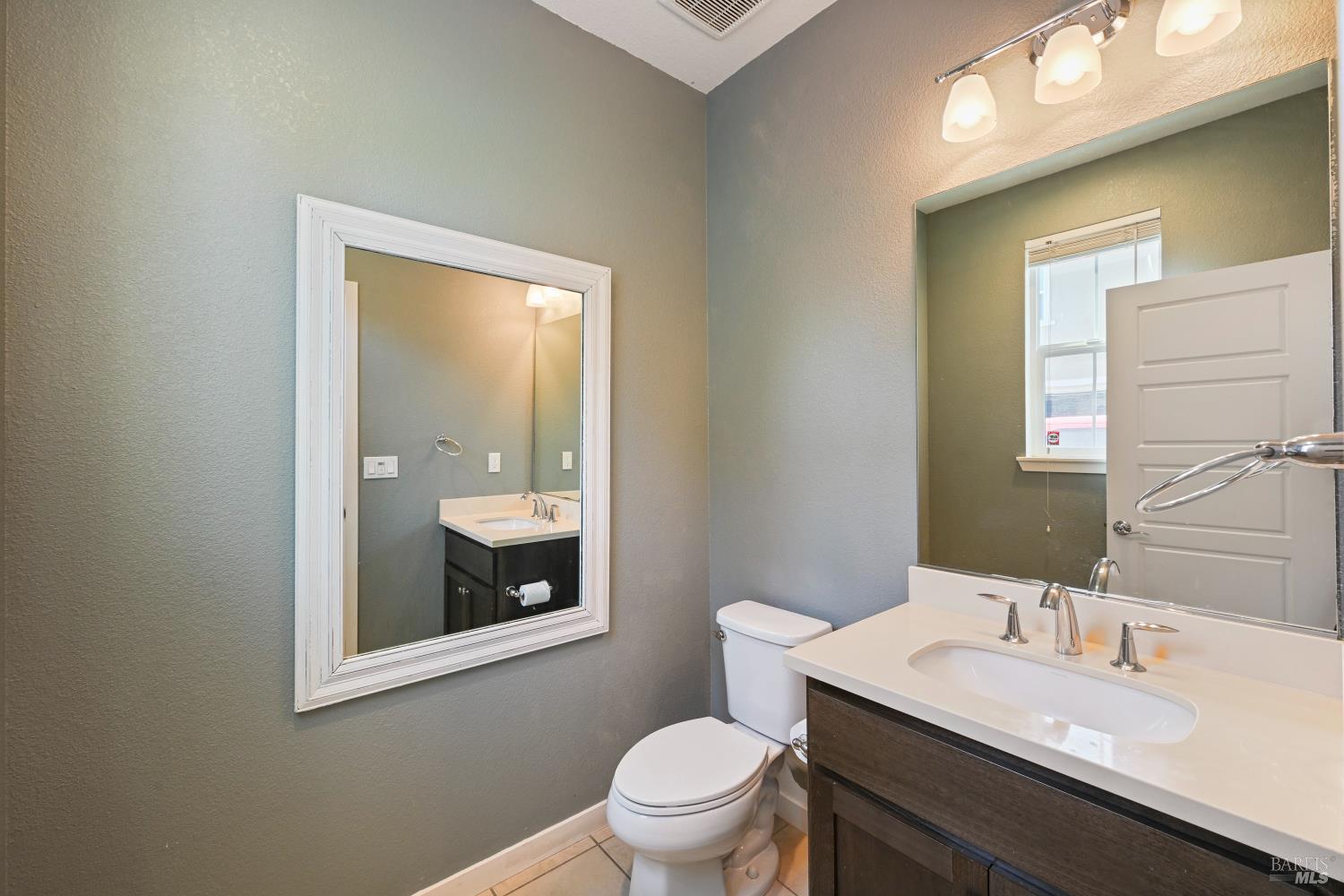 Rohnert Park, California, 94928, United States, 3 Bedrooms Bedrooms, ,3 BathroomsBathrooms,Residential,For Sale,1925027
