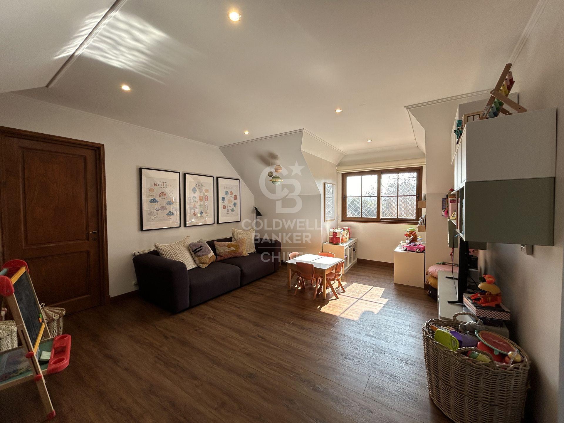 Colina, Chile, 6 Bedrooms Bedrooms, ,5 BathroomsBathrooms,Residential,For Sale,1955226