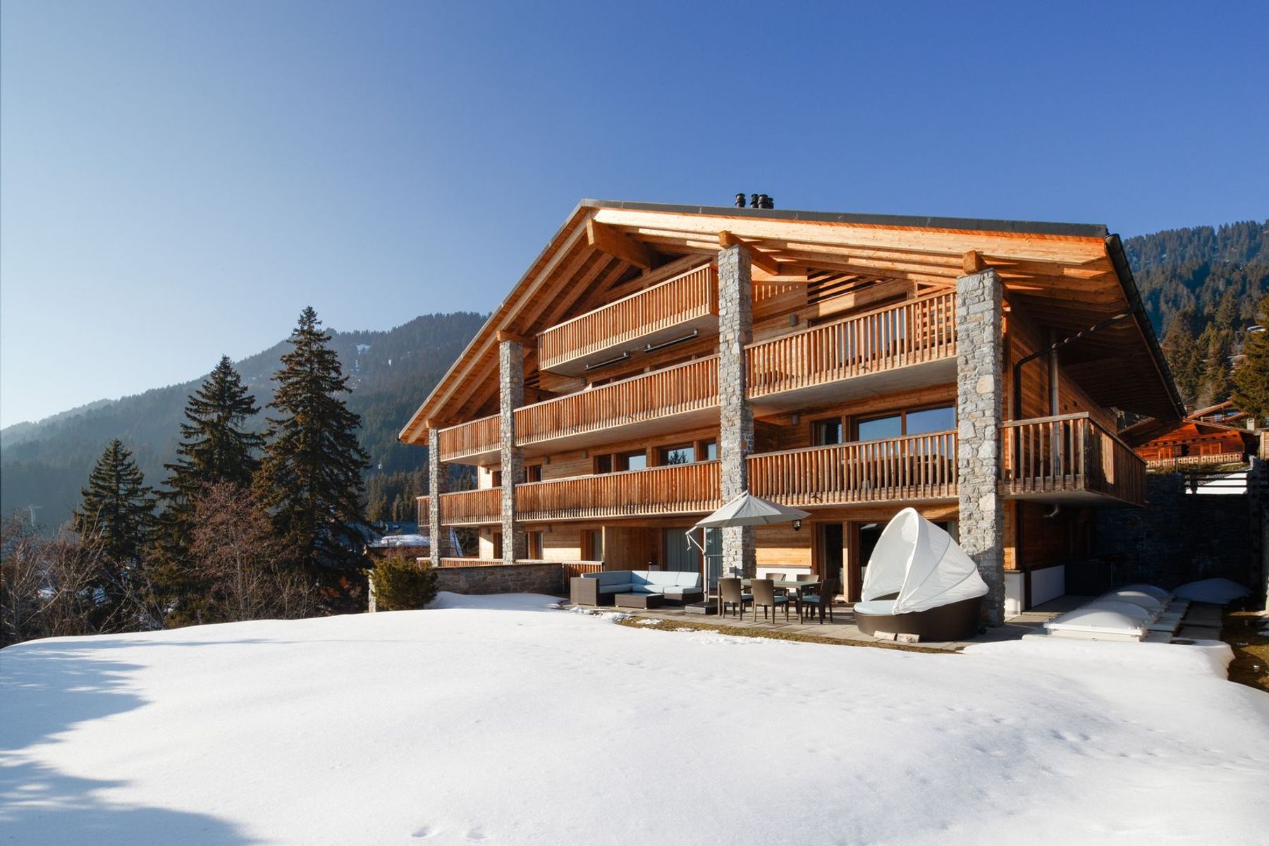 Villars, luxurious 6 pcs contemporary, garden, 2 parkings, ski in/ski out - 物件實景