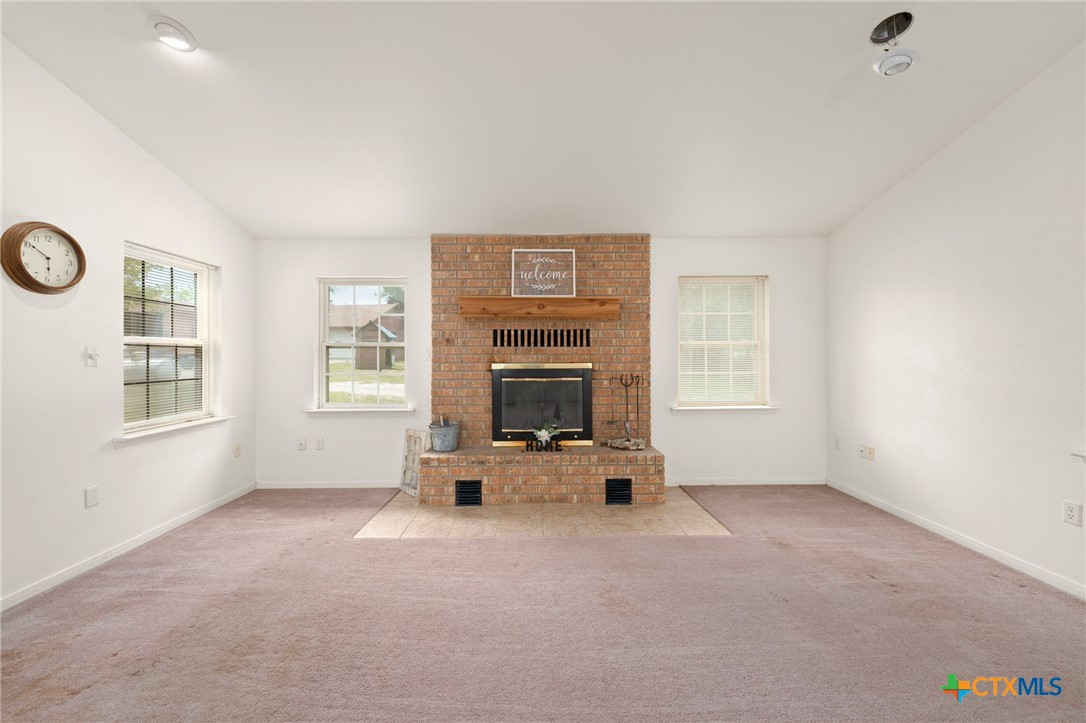 Killeen, Texas, 76549, United States, 3 Bedrooms Bedrooms, ,1 BathroomBathrooms,Residential,For Sale,1906689