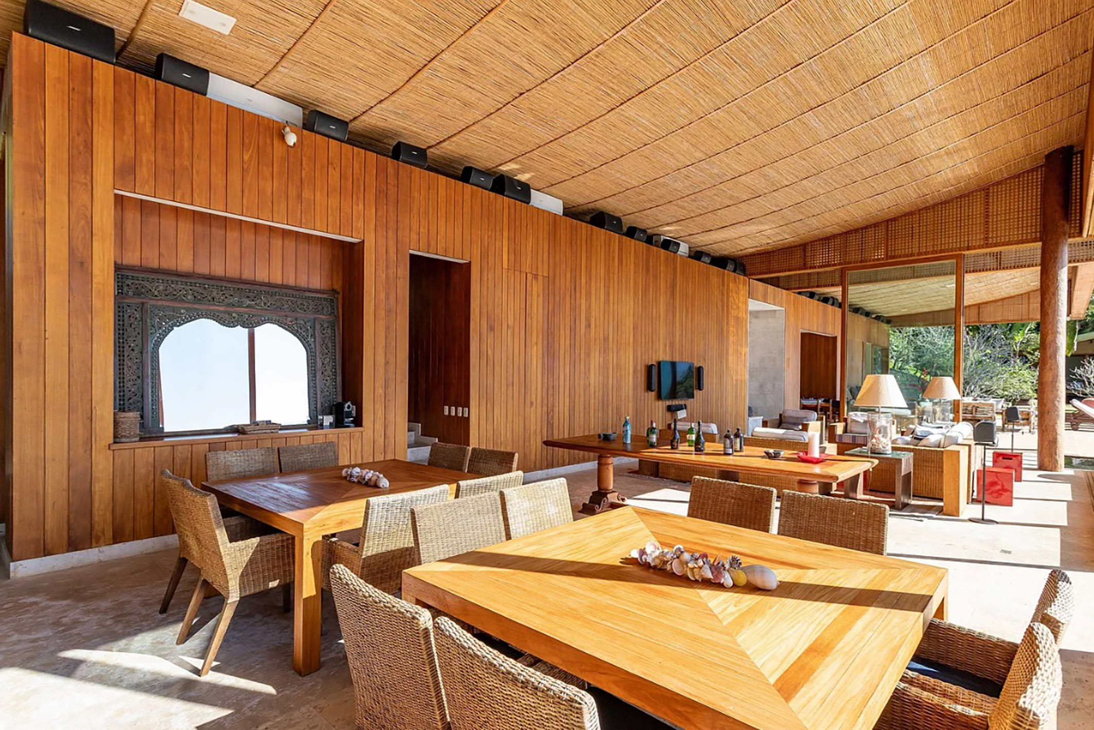  Waterfront estate with private suites and exceptional leisure infrastructure - 物件實景
