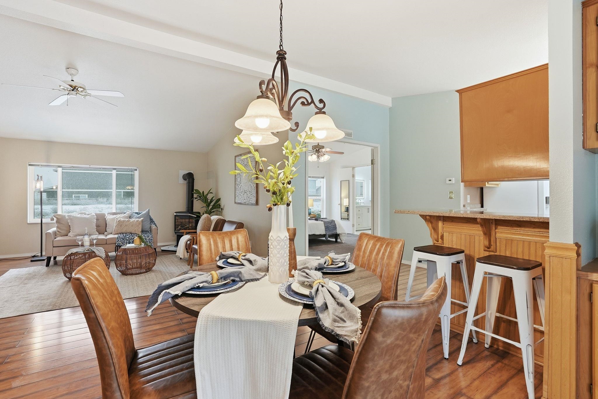 Greenacres, Washington, 99016, United States, 5 Bedrooms Bedrooms, ,2 BathroomsBathrooms,Residential,For Sale,2001748