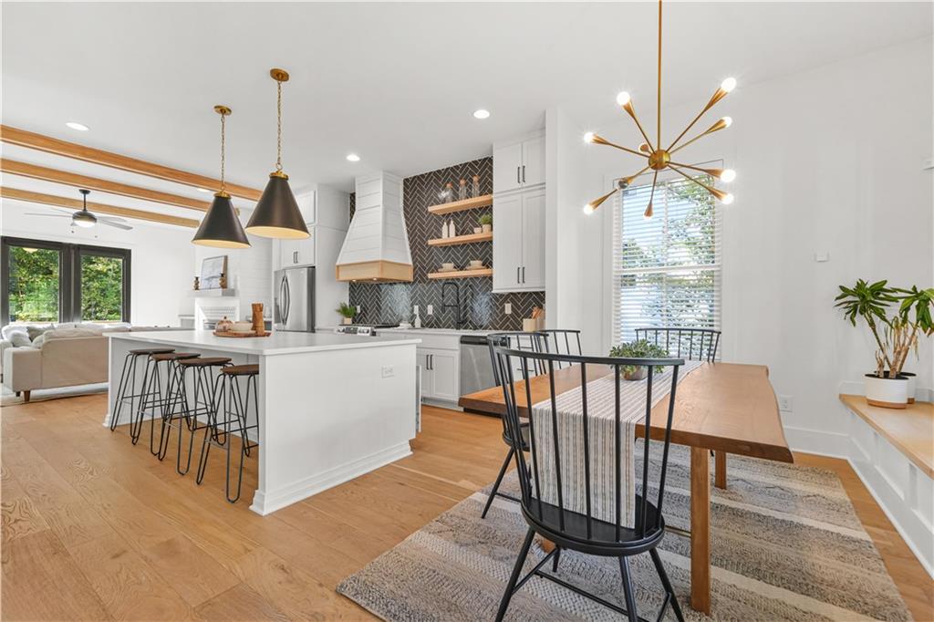 Atlanta, Georgia, 30315, United States, 3 Bedrooms Bedrooms, ,3 BathroomsBathrooms,Residential,For Sale,1966539