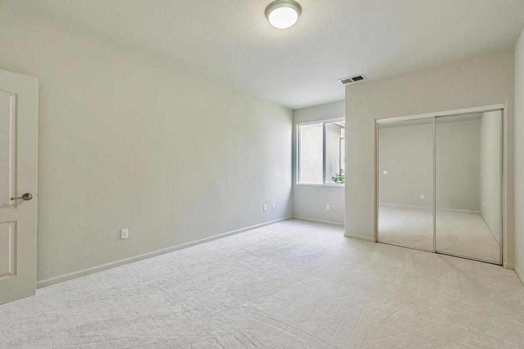 Pittsburg, California, 94565, United States, 6 Bedrooms Bedrooms, ,5 BathroomsBathrooms,Residential,For Sale,1791756