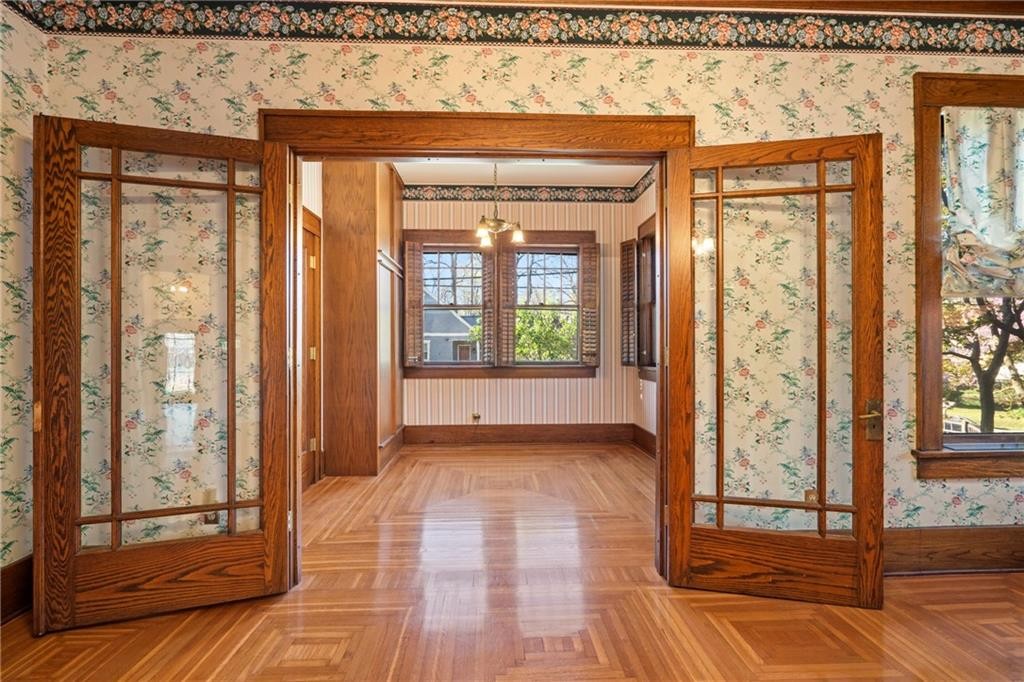 Siloam Springs, Arkansas, 72761, United States, 5 Bedrooms Bedrooms, ,3 BathroomsBathrooms,Residential,For Sale,1984286