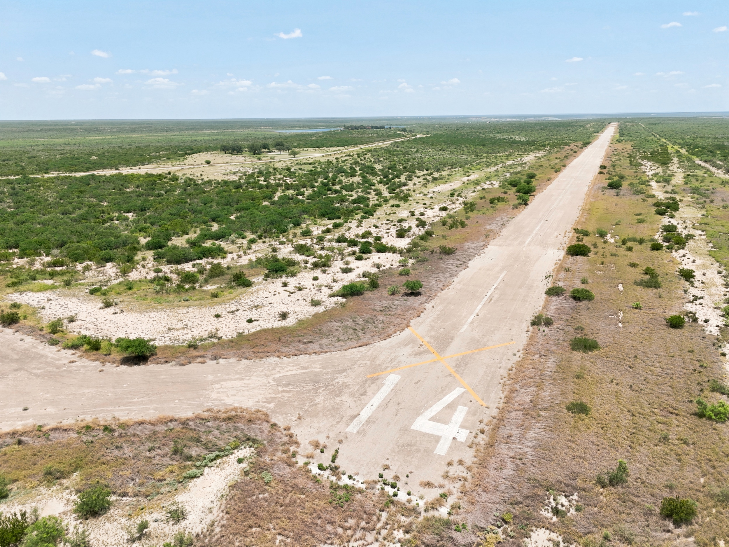  3,640+/- Acre Rosita Lake Ranch - 物件實景