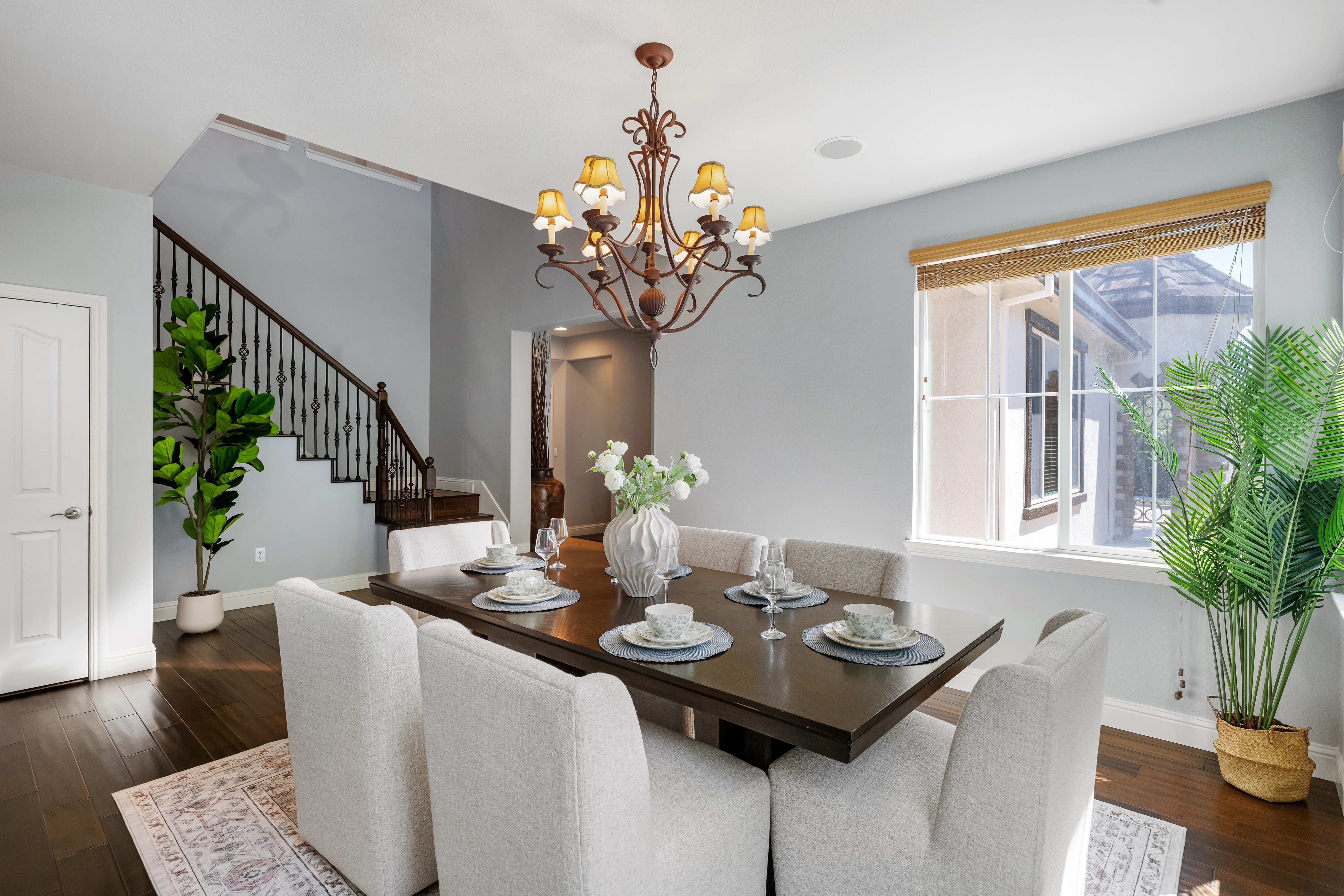  Mediterranean Elegance Meets Resort-Style Living in Prestigious Windemere - 物件實景