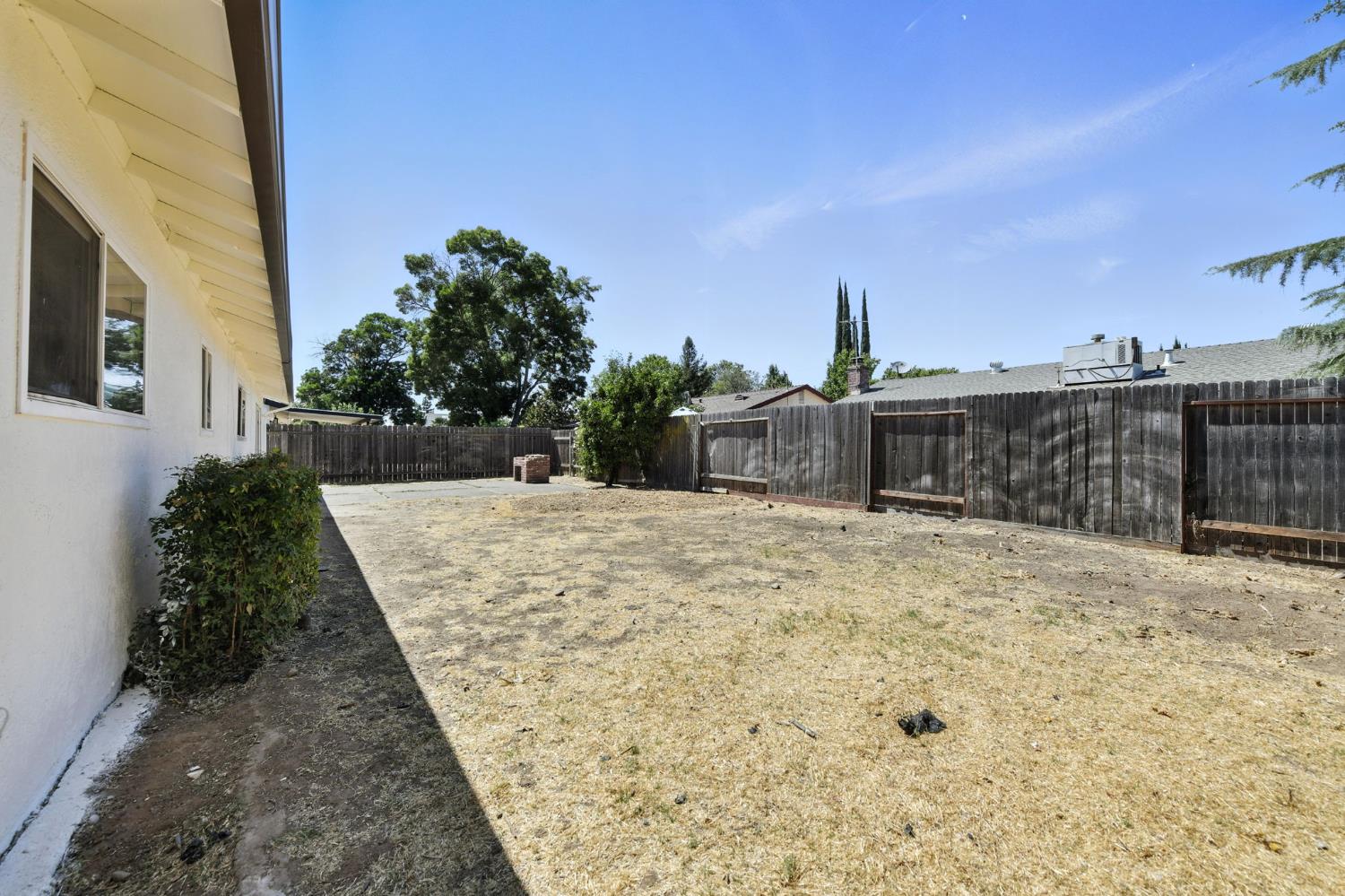 Roseville, California, 95678, United States, 4 Bedrooms Bedrooms, ,2 BathroomsBathrooms,Residential,For Sale,1891756