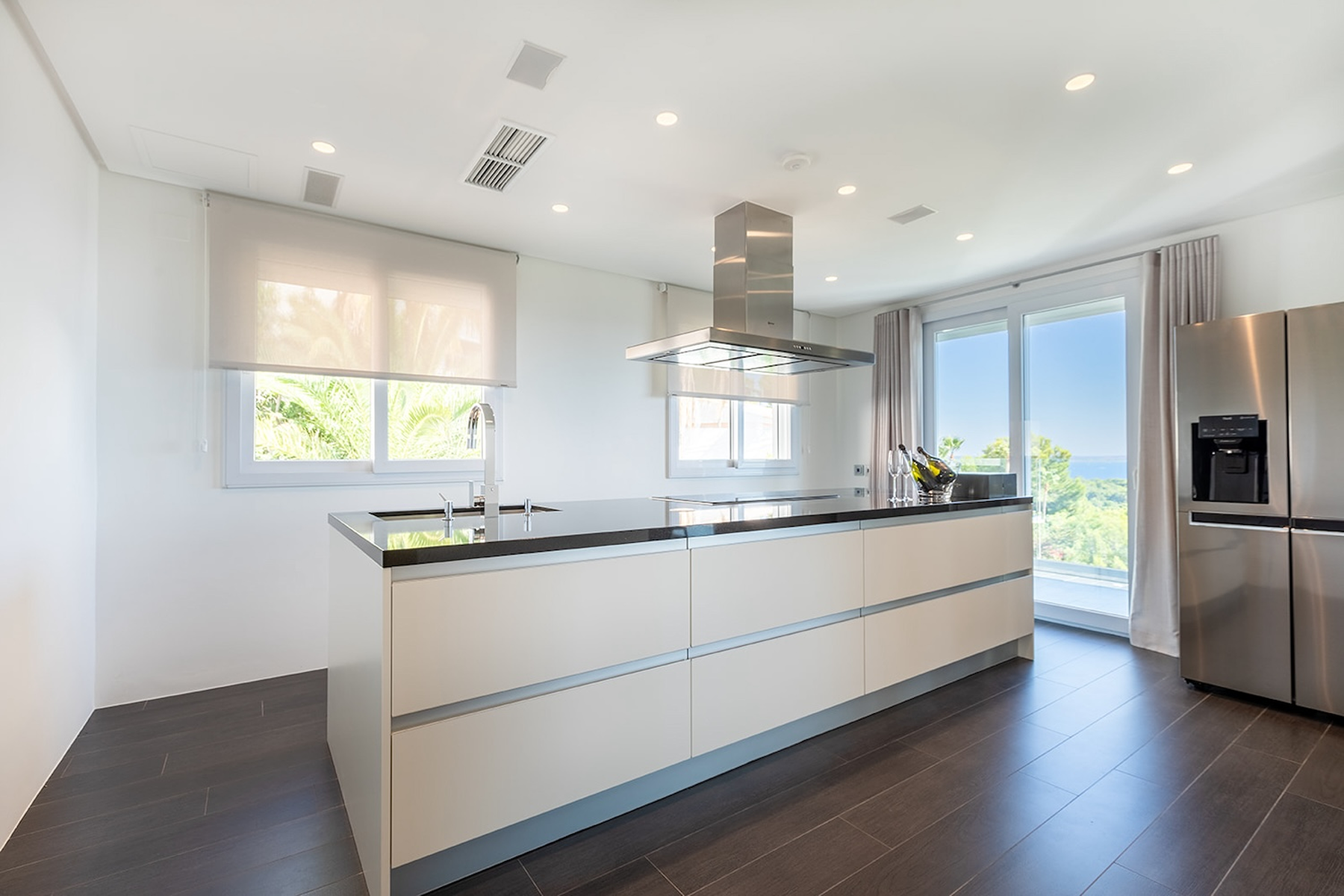  Mediterranean villa with pool and sea views in Bendinat - 物件實景