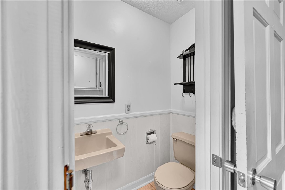 Belton, South Carolina, 29627, United States, 4 Bedrooms Bedrooms, ,4 BathroomsBathrooms,Residential,For Sale,1903609
