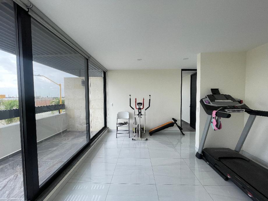Aguascalientes, Aguascalientes, 20159, Mexico, 5 Bedrooms Bedrooms, ,5 BathroomsBathrooms,Residential,For Sale,1916946
