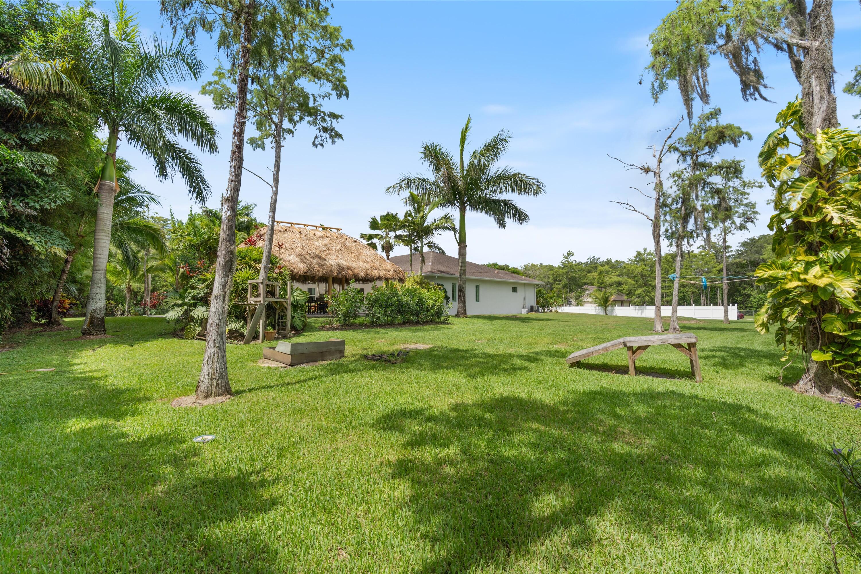 Palm Beach Gardens, Florida, 33418, United States, 4 Bedrooms Bedrooms, ,3 BathroomsBathrooms,Residential,For Sale,1949716