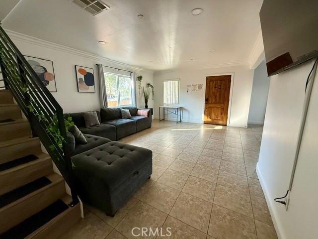 Inglewood, California, 90303, United States, ,Residential,For Sale,1974982