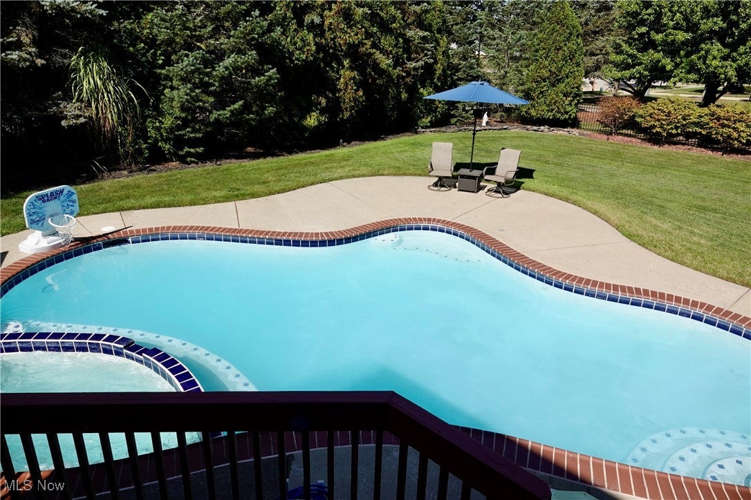 Solon, Ohio, 44139, United States, 4 Bedrooms Bedrooms, ,3 BathroomsBathrooms,Residential,For Sale,1981098