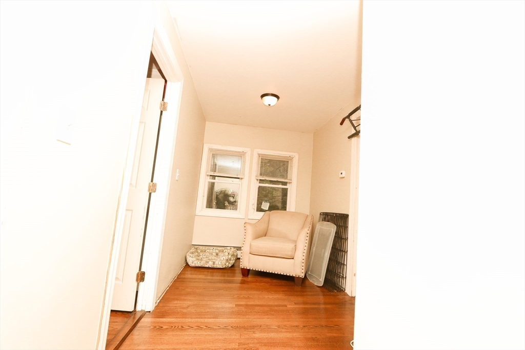 Brockton, Massachusetts, 02301, United States, 3 Bedrooms Bedrooms, ,2 BathroomsBathrooms,Residential,For Sale,1955678