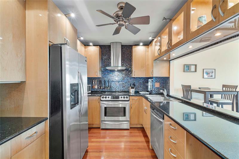 Fort Lauderdale, Florida, 33301, United States, 2 Bedrooms Bedrooms, ,2 BathroomsBathrooms,Residential,For Sale,1940405
