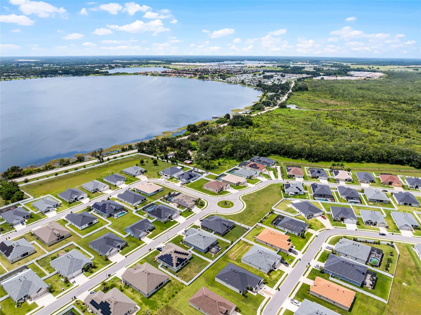 AUBURNDALE, Florida, 33823, United States, 4 Bedrooms Bedrooms, ,3 BathroomsBathrooms,Residential,For Sale,1899734